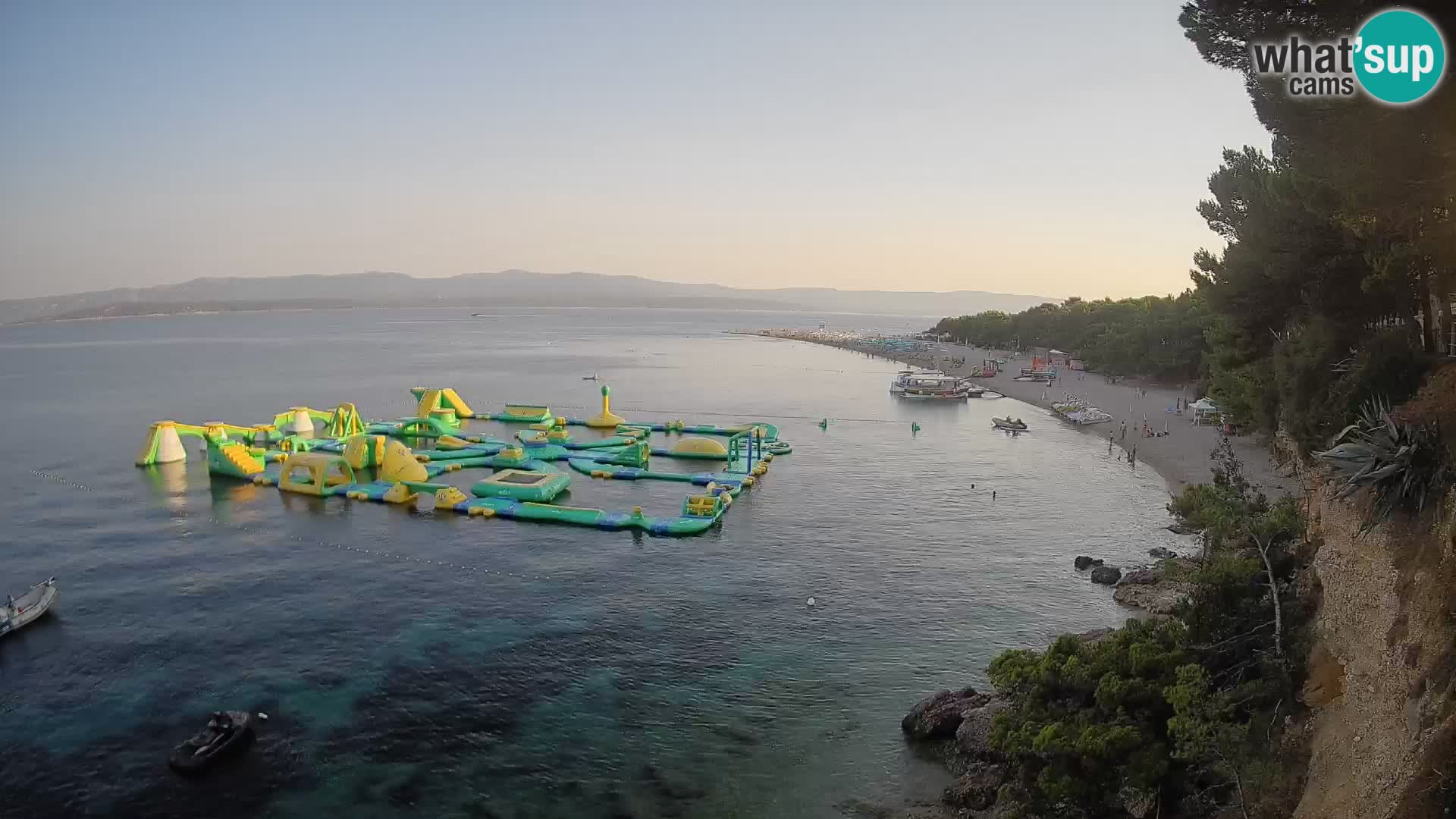 Spletna kamera Bol Zlatni Rat – Pogled v živo z otoka Brač