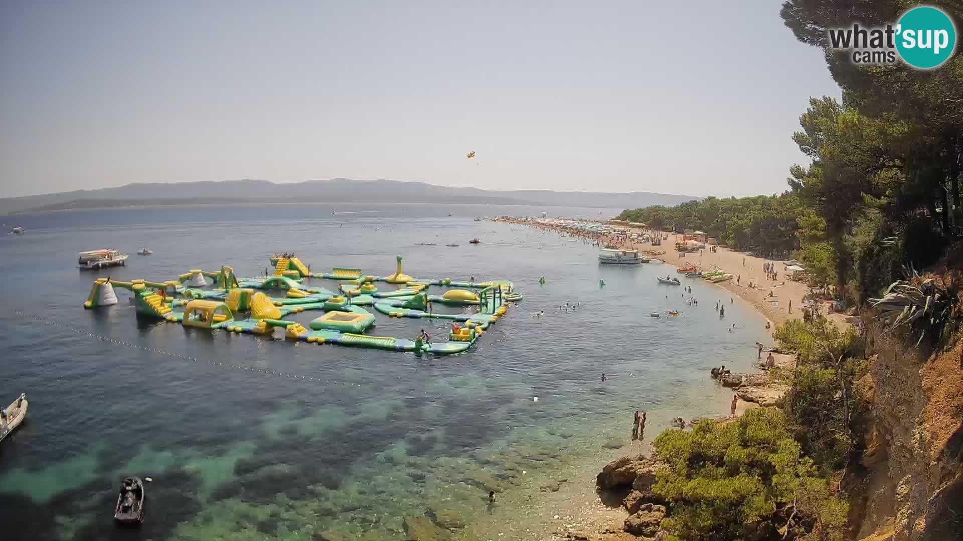 Web kamera Bol Zlatni Rat – Pogled uživo s otoka Brača