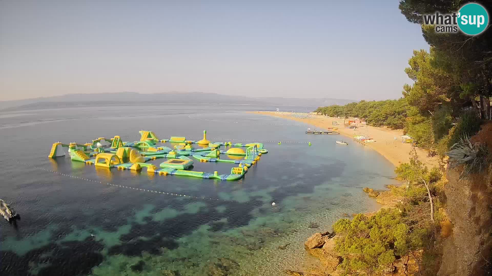 Spletna kamera Bol Zlatni Rat – Pogled v živo z otoka Brač
