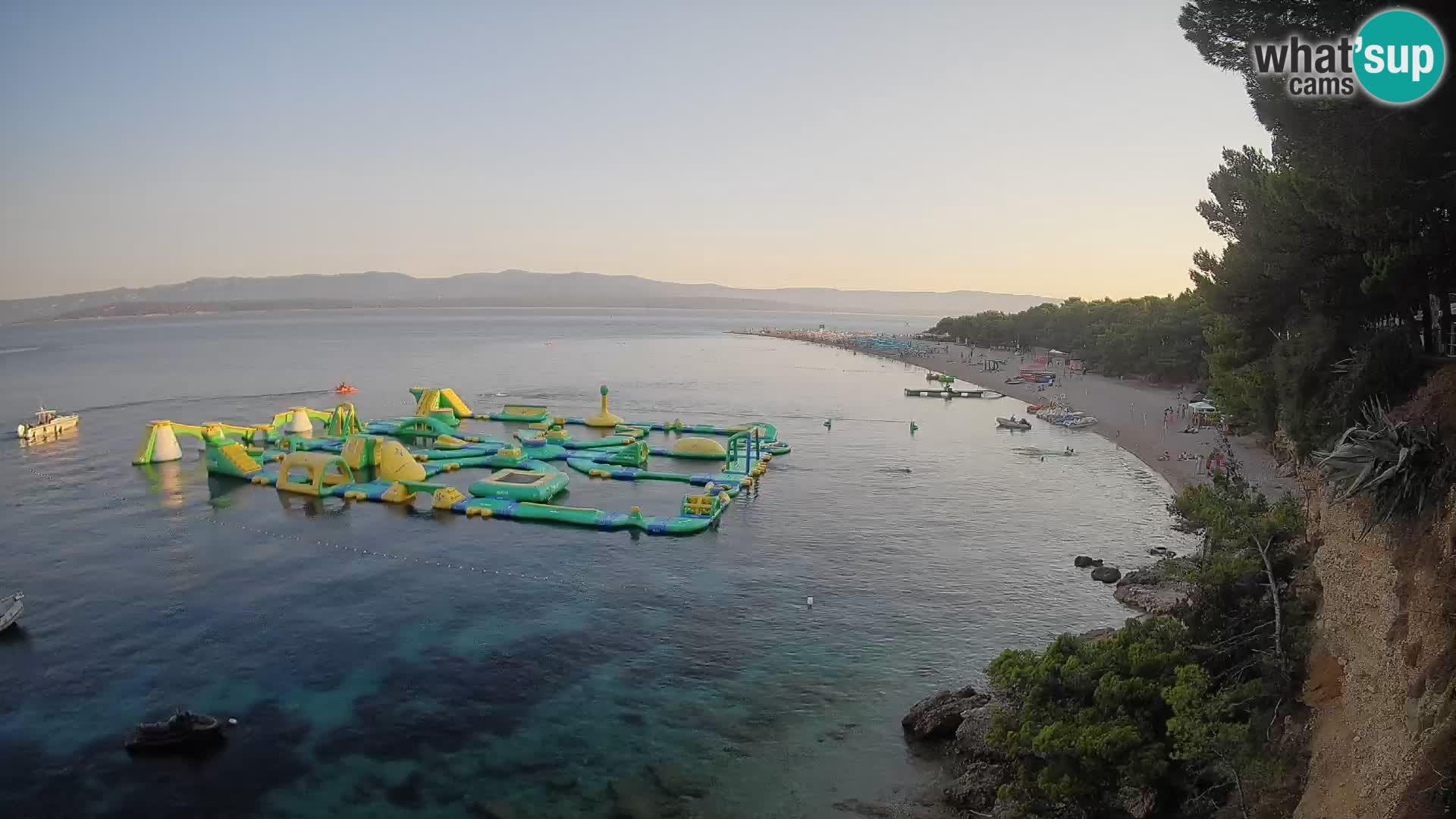 Spletna kamera Bol Zlatni Rat – Pogled v živo z otoka Brač
