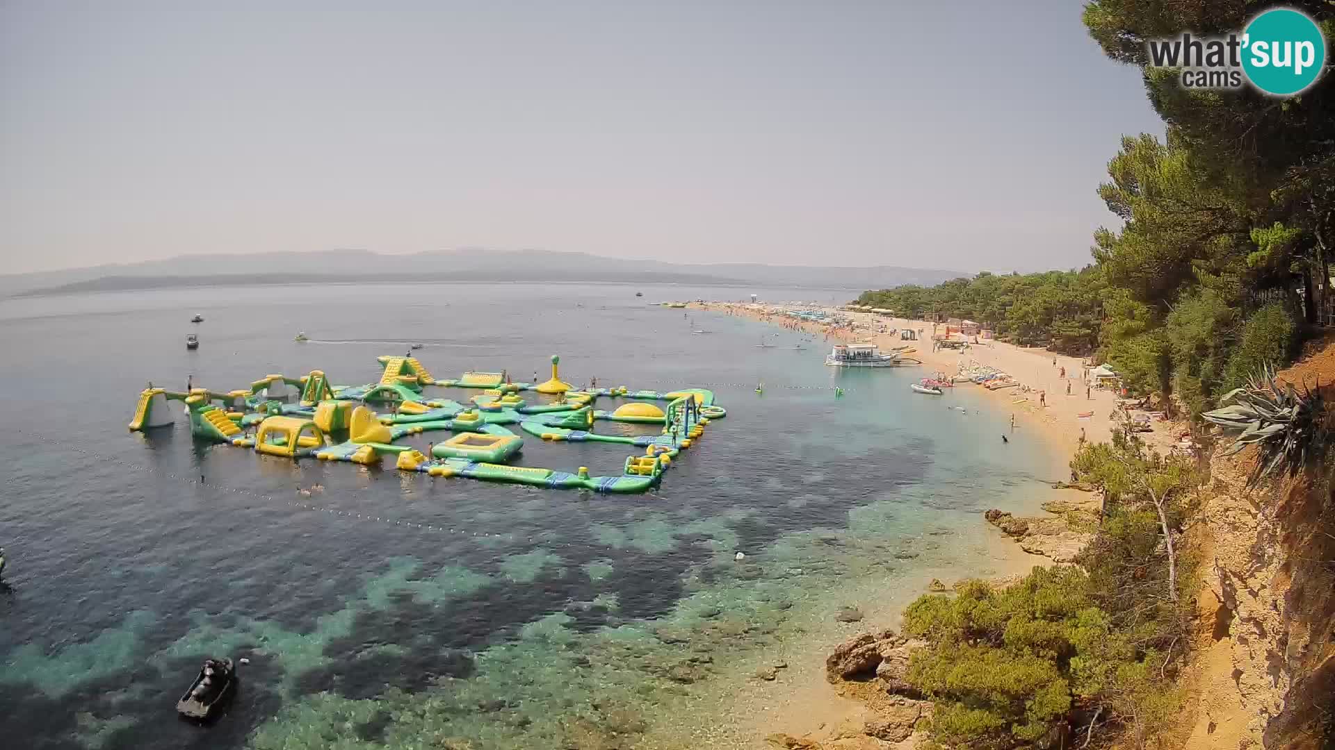Spletna kamera Bol Zlatni Rat – Pogled v živo z otoka Brač