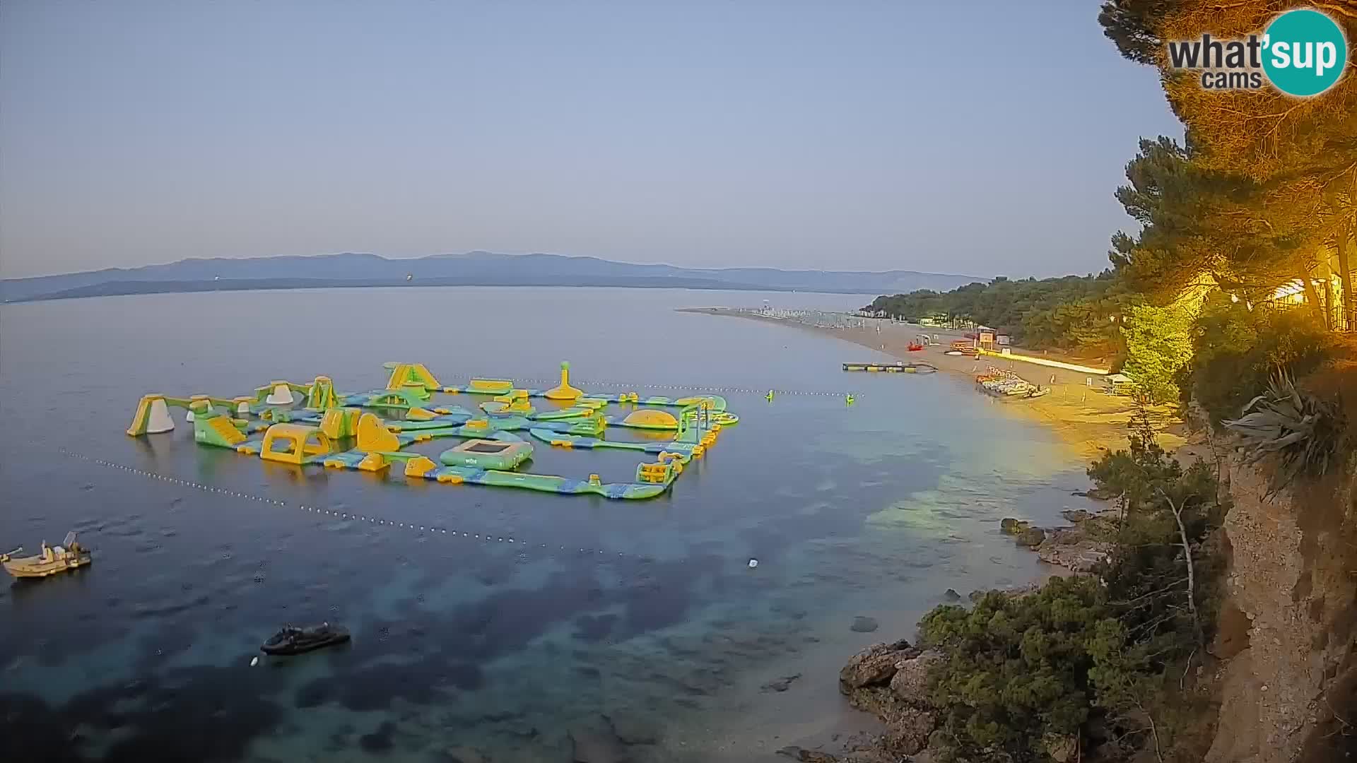 Webcam Zlatni Rat Bol – Liveblick vom berühmten Strand auf Brač
