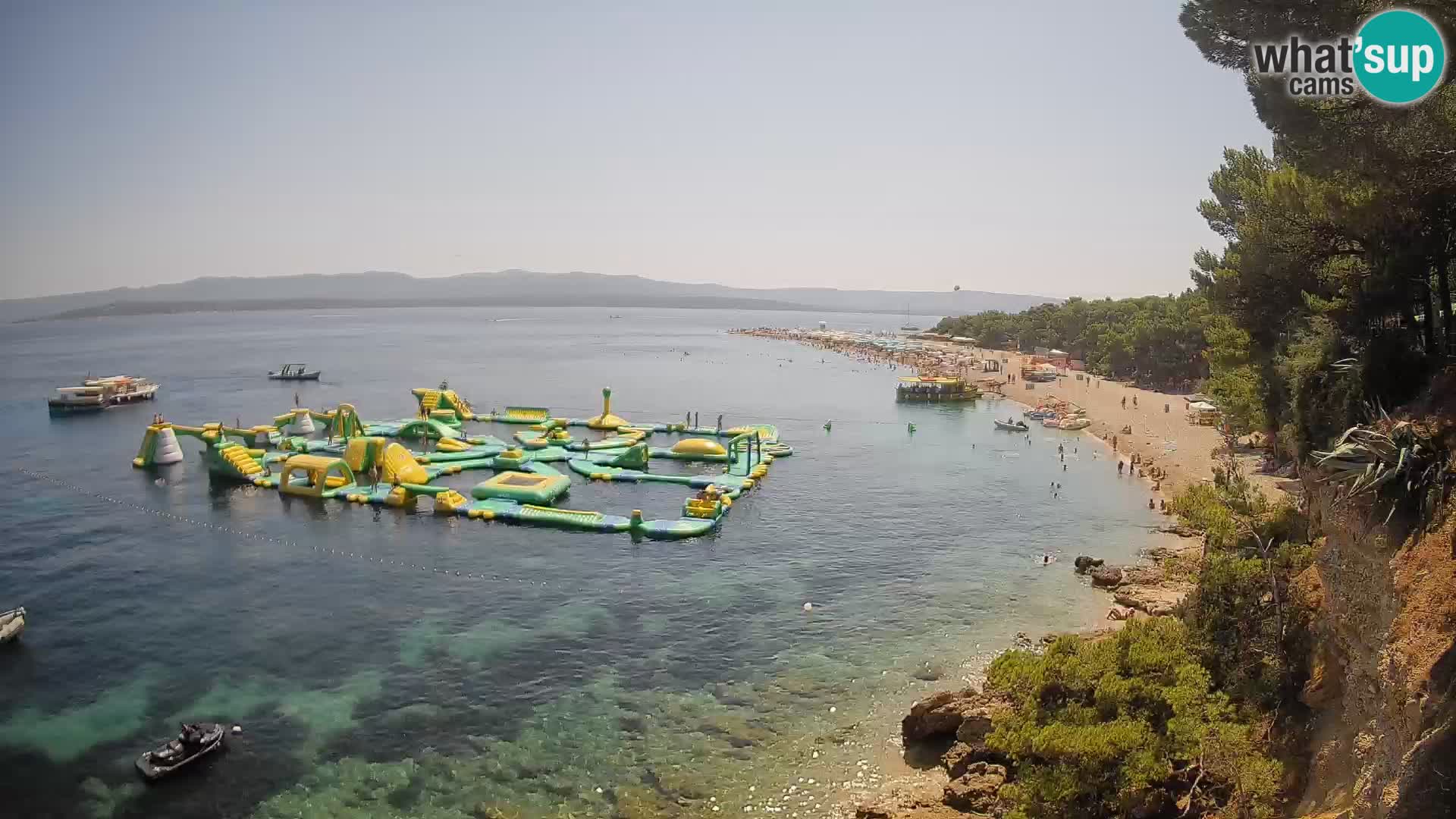 Spletna kamera Bol Zlatni Rat – Pogled v živo z otoka Brač