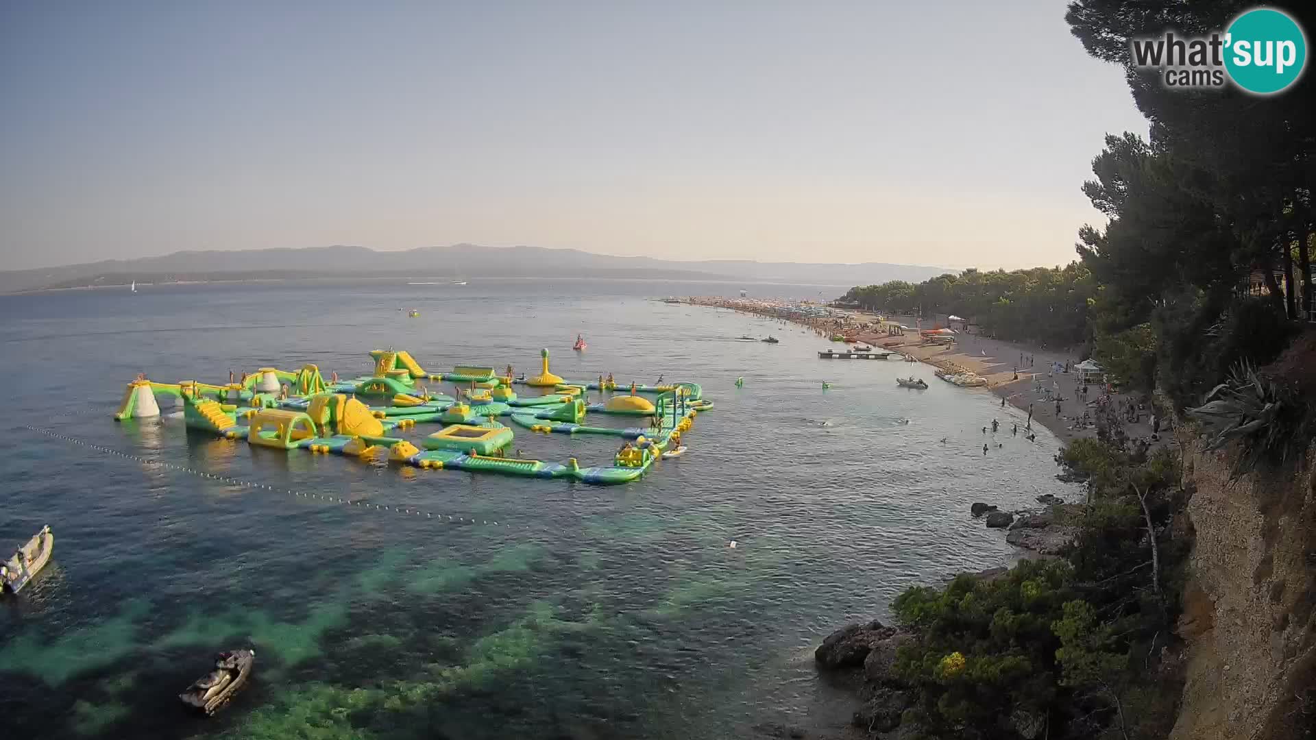 Spletna kamera Bol Zlatni Rat – Pogled v živo z otoka Brač