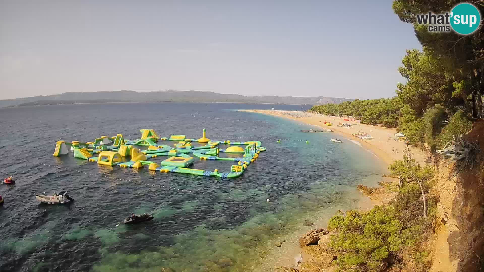 Web kamera Bol Zlatni Rat – Pogled uživo s otoka Brača