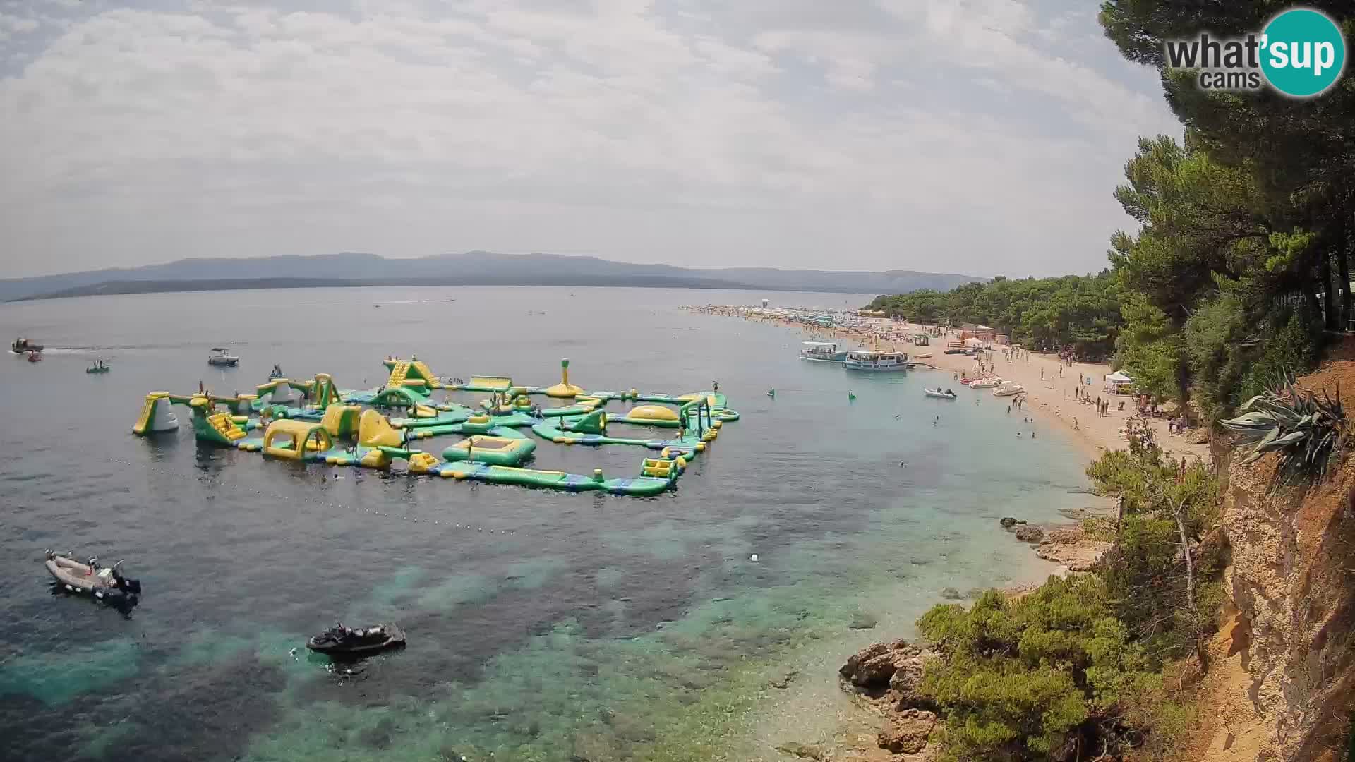 Spletna kamera Bol Zlatni Rat – Pogled v živo z otoka Brač