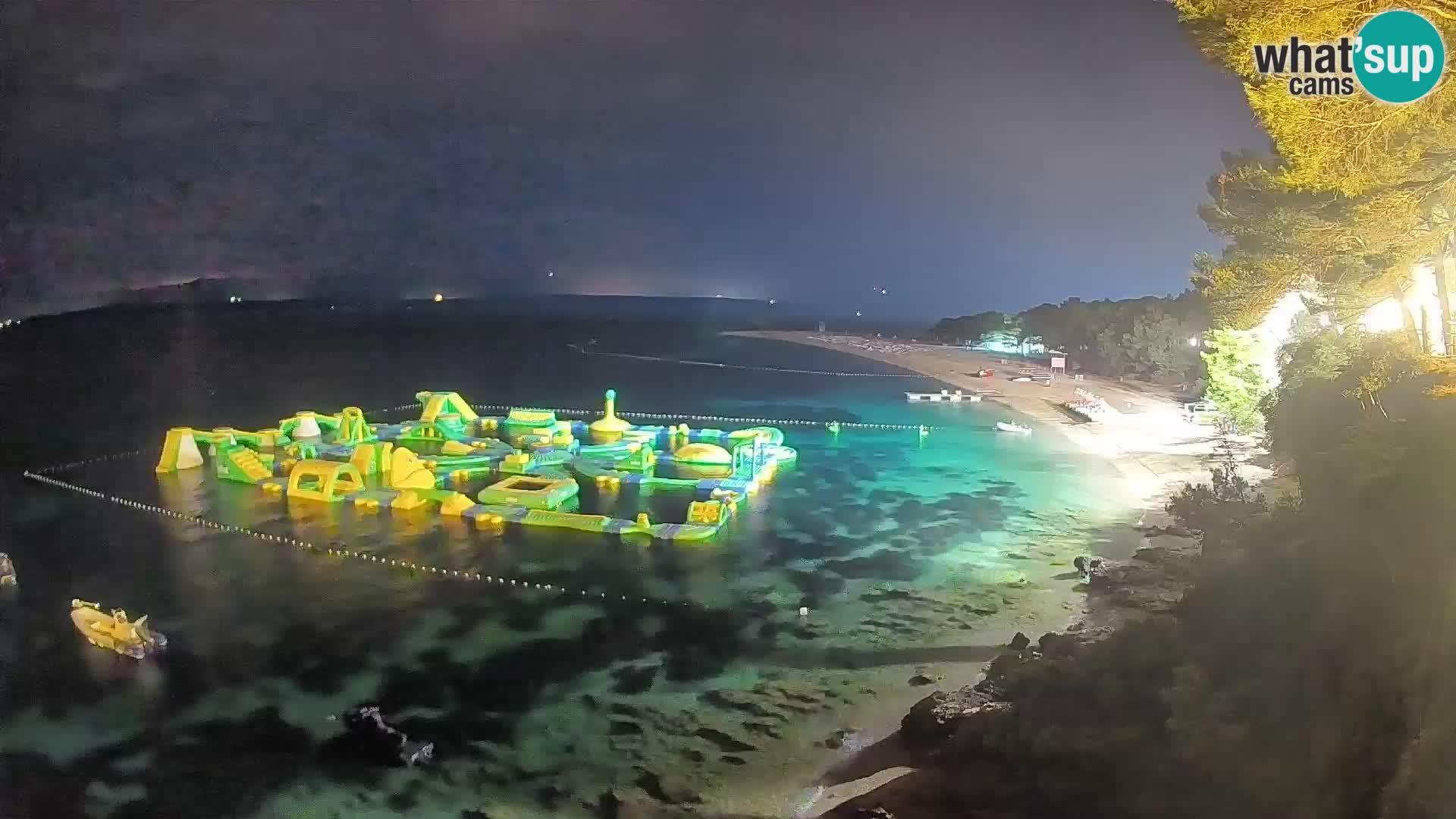 Webcam Zlatni Rat Bol – Liveblick vom berühmten Strand auf Brač