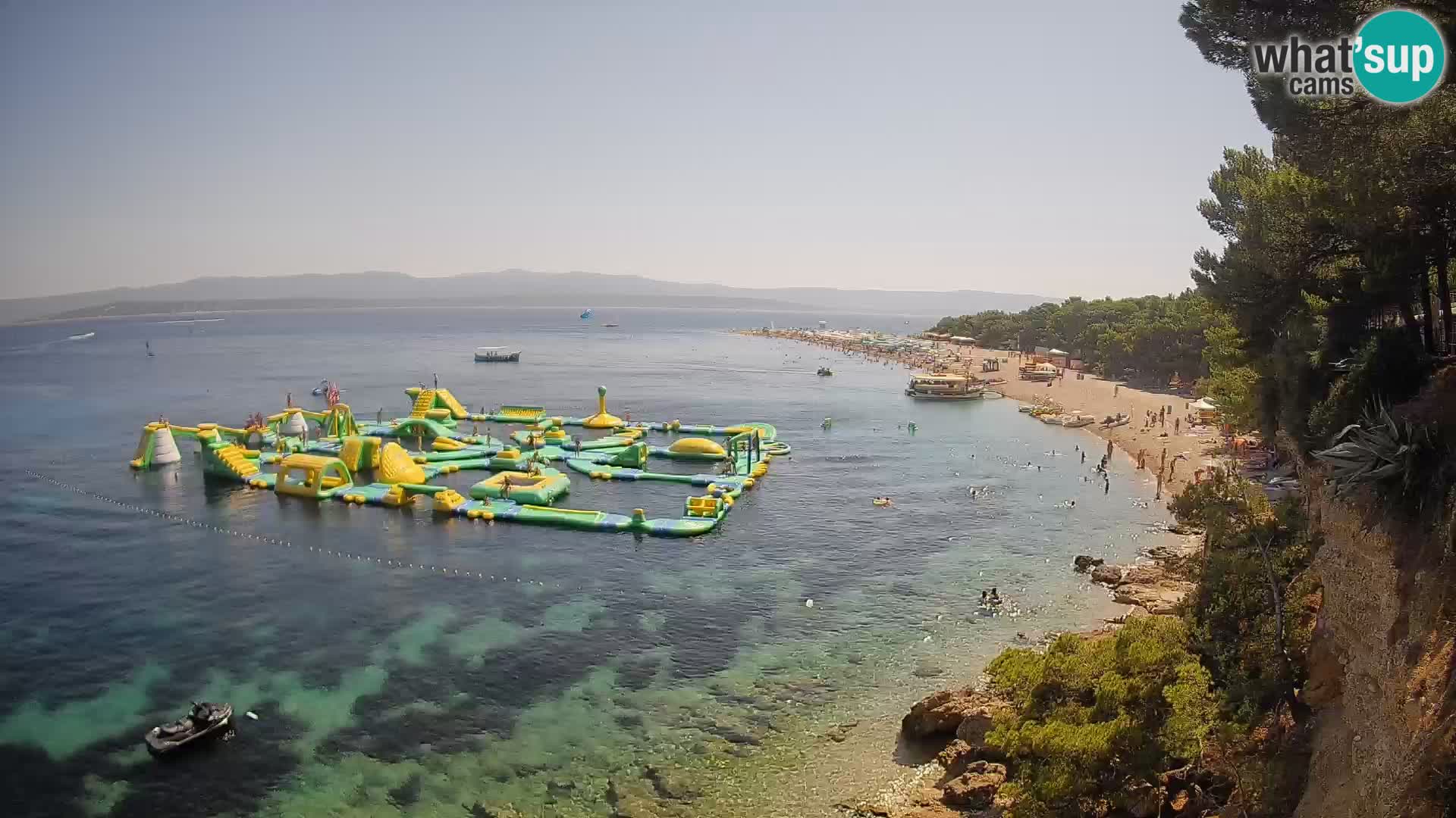 Spletna kamera Bol Zlatni Rat – Pogled v živo z otoka Brač