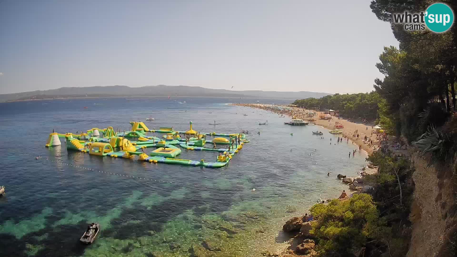 Spletna kamera Bol Zlatni Rat – Pogled v živo z otoka Brač
