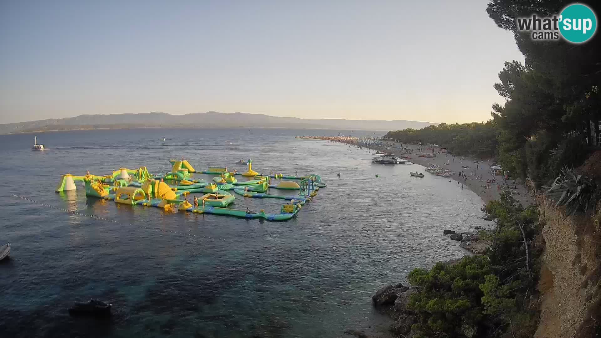 Web kamera Bol Zlatni Rat – Pogled uživo s otoka Brača