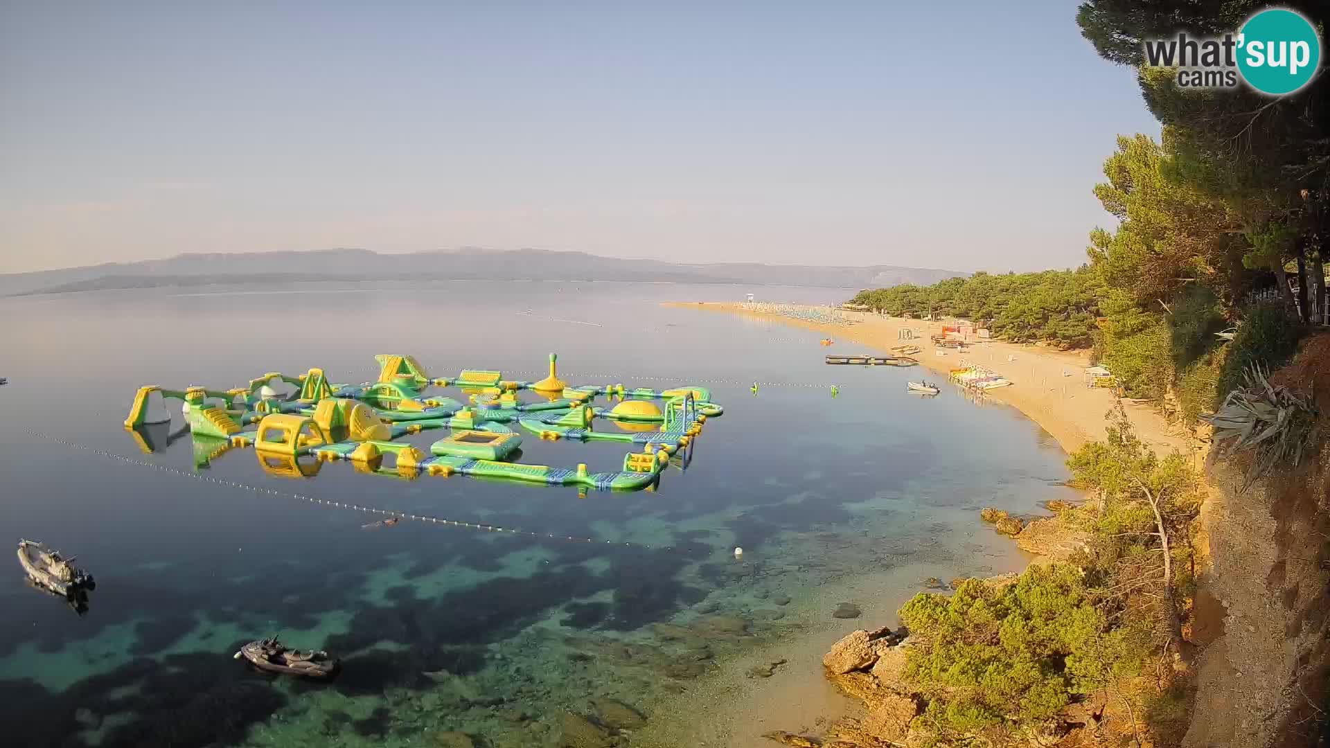 Spletna kamera Bol Zlatni Rat – Pogled v živo z otoka Brač