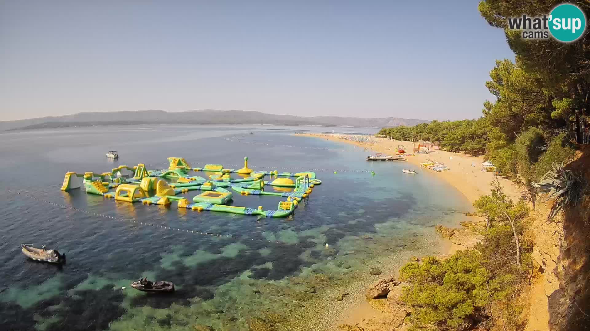 Spletna kamera Bol Zlatni Rat – Pogled v živo z otoka Brač