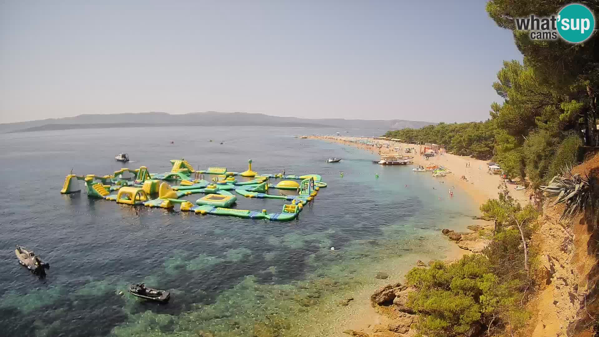 Web kamera Bol Zlatni Rat – Pogled uživo s otoka Brača