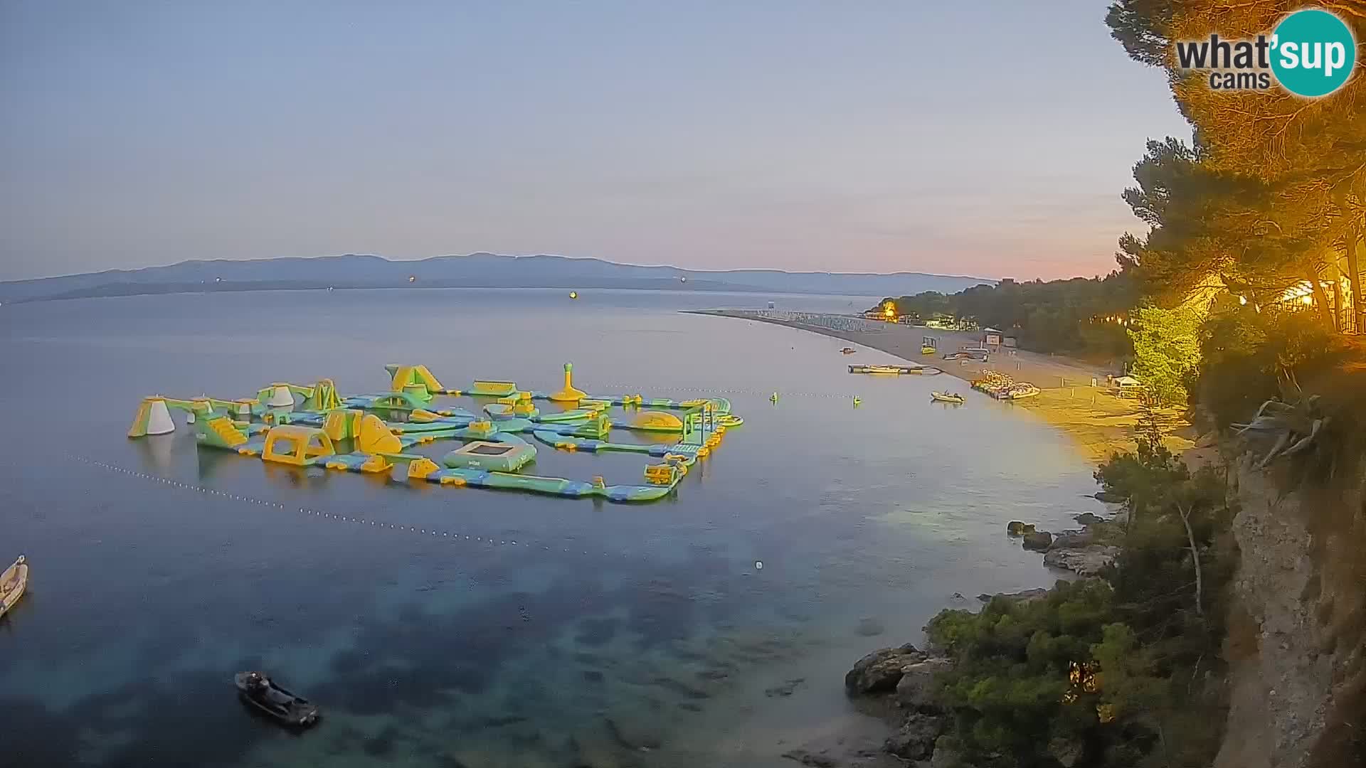 Webcam Zlatni Rat Bol – Liveblick vom berühmten Strand auf Brač