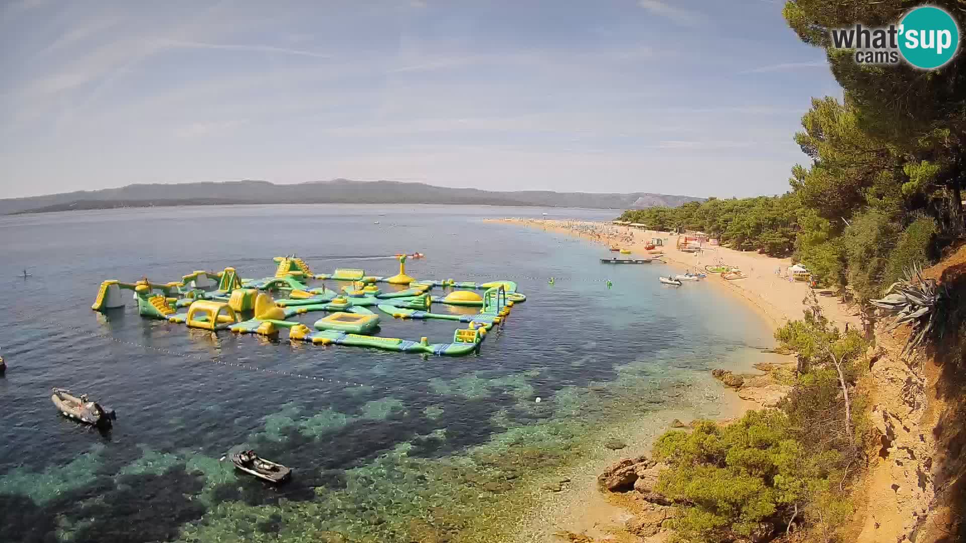 Spletna kamera Bol Zlatni Rat – Pogled v živo z otoka Brač