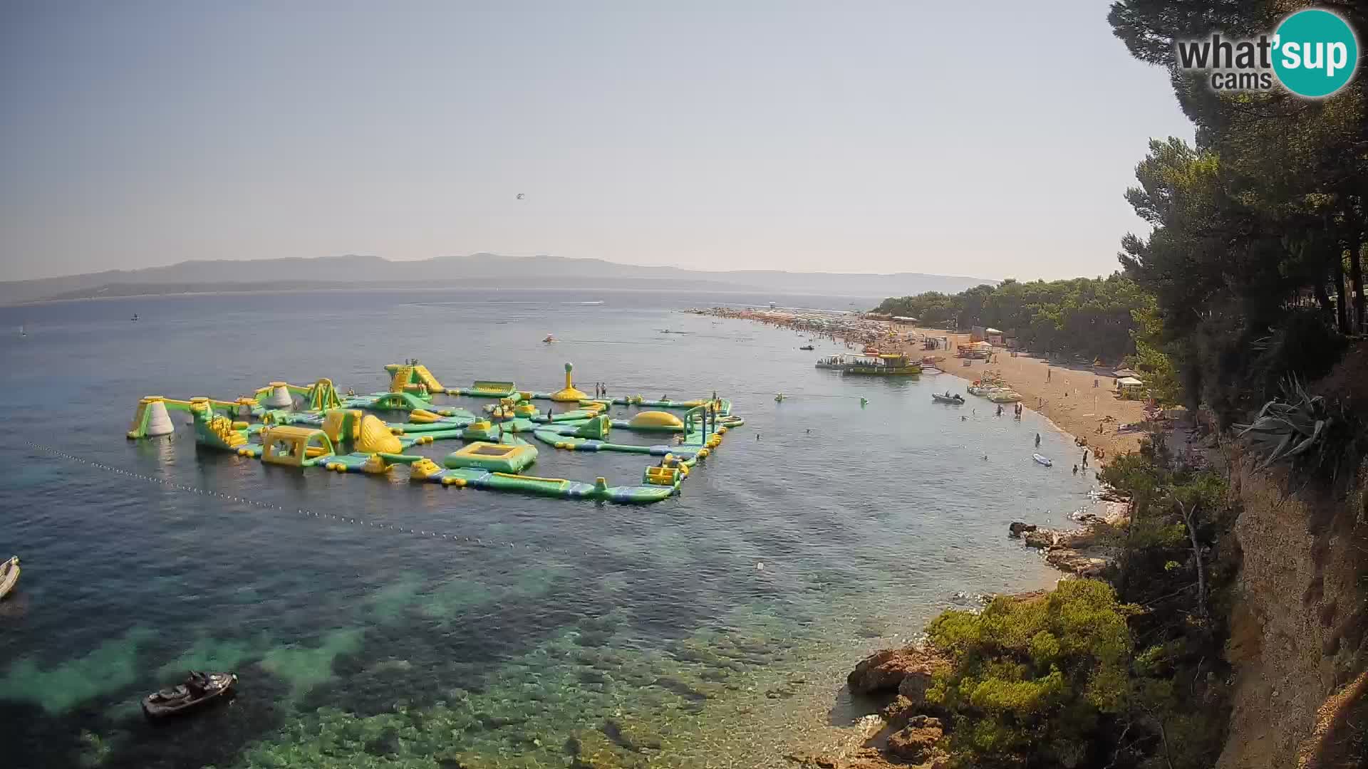 Web kamera Bol Zlatni Rat – Pogled uživo s otoka Brača