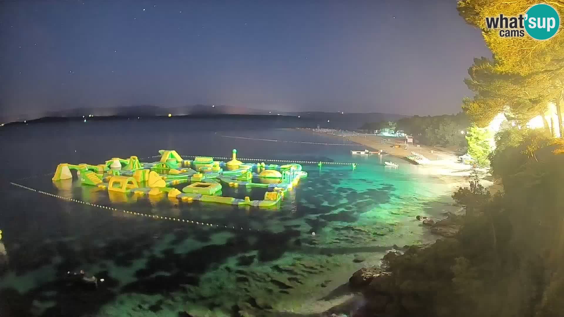 Webcam Zlatni Rat Bol – Liveblick vom berühmten Strand auf Brač