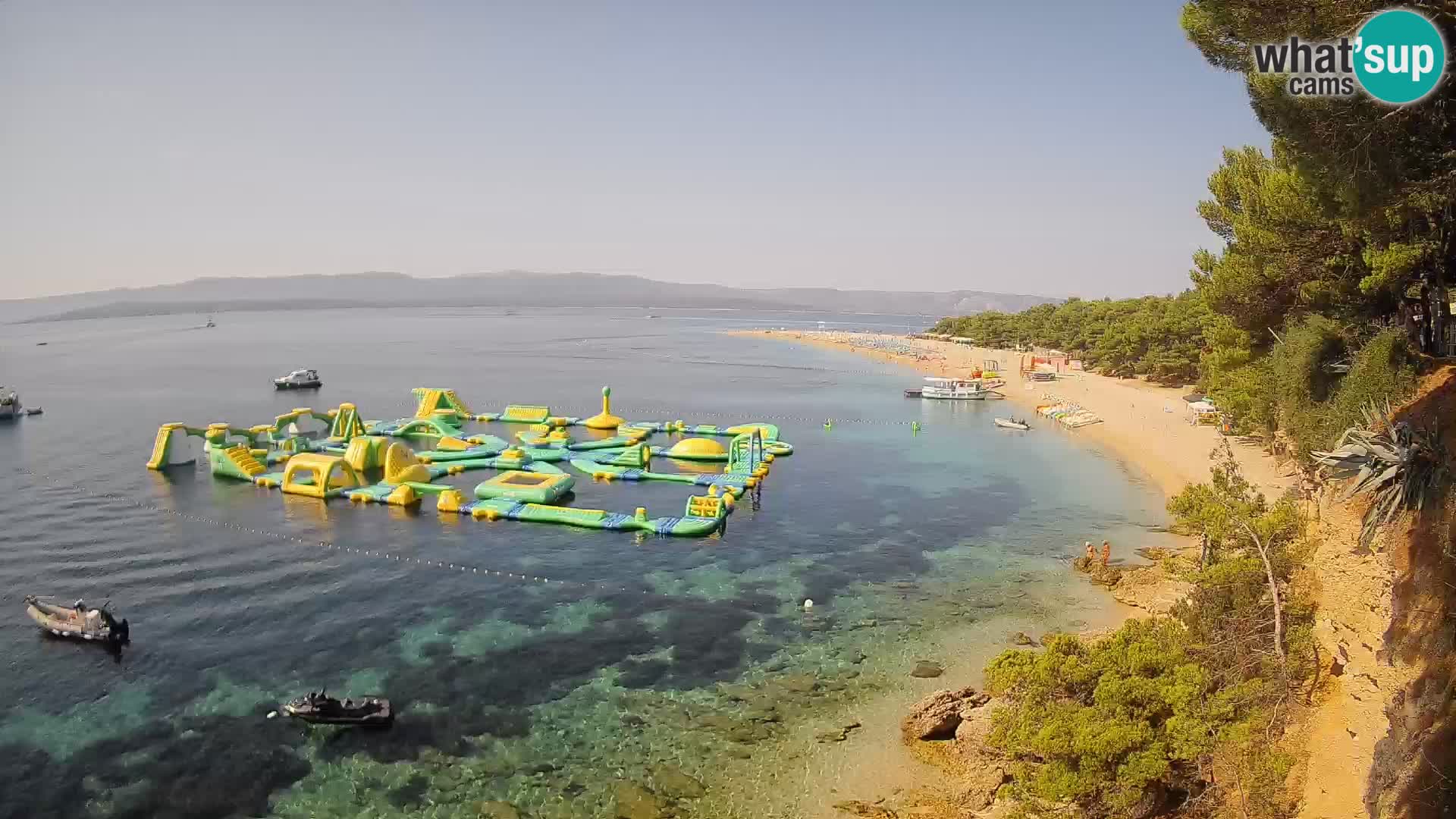 Web kamera Bol Zlatni Rat – Pogled uživo s otoka Brača