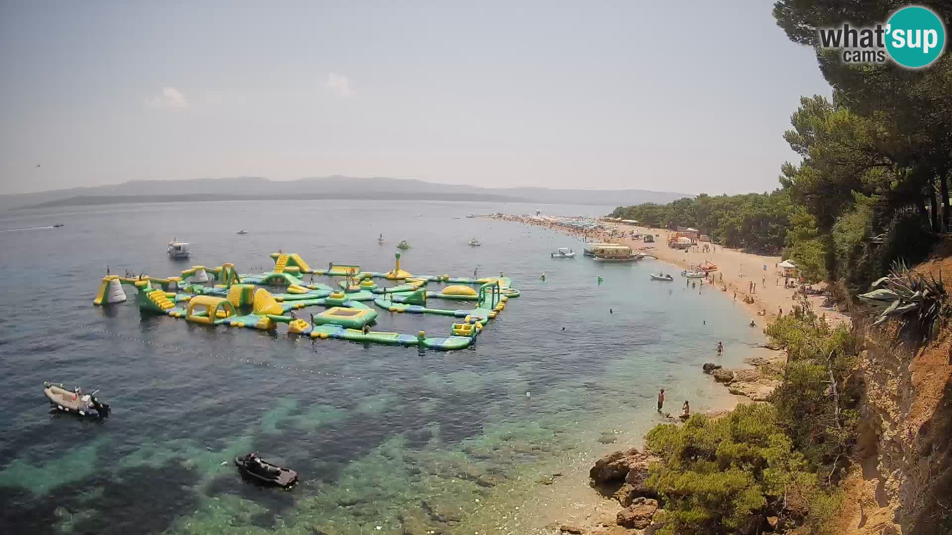 Web kamera Bol Zlatni Rat – Pogled uživo s otoka Brača