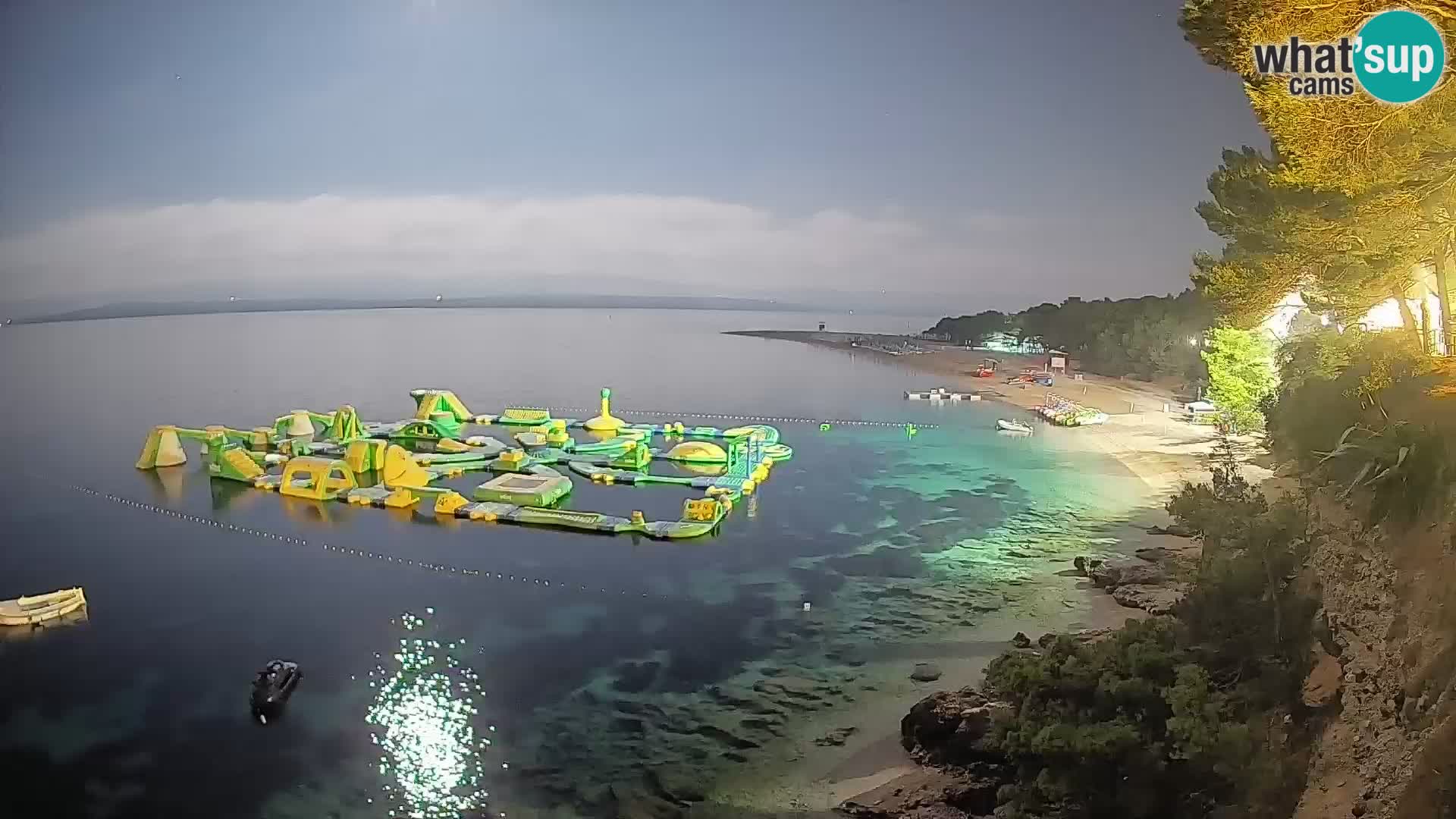 Webcam Zlatni Rat Bol – Liveblick vom berühmten Strand auf Brač