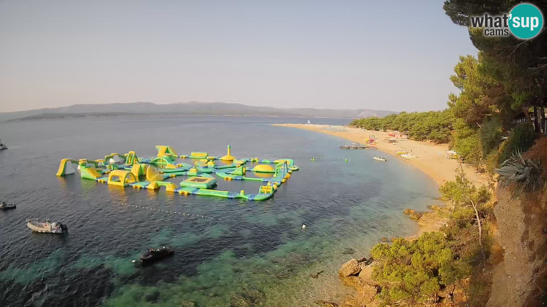 Webcam Zlatni Rat Bol – Liveblick vom berühmten Strand auf Brač