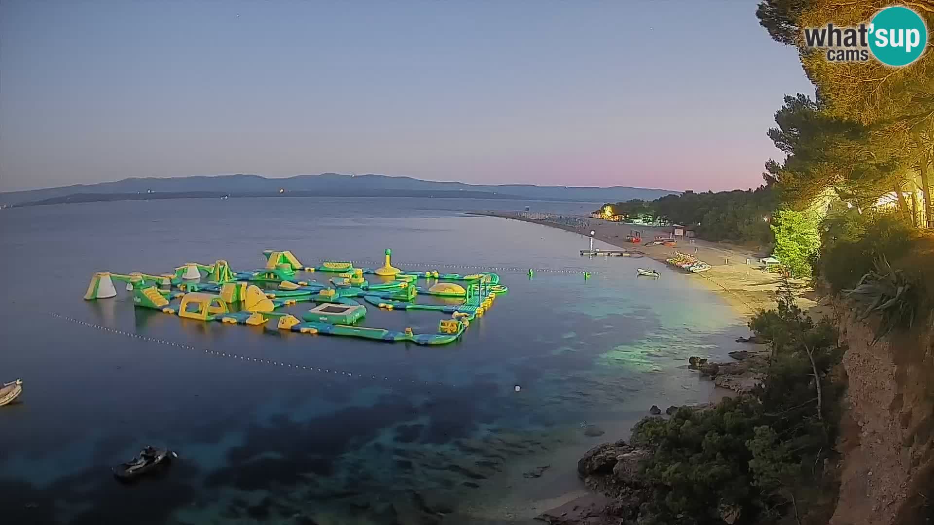 Webcam Zlatni Rat Bol – Liveblick vom berühmten Strand auf Brač