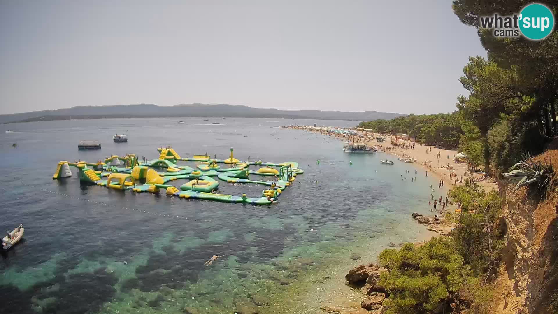 Web kamera Bol Zlatni Rat – Pogled uživo s otoka Brača