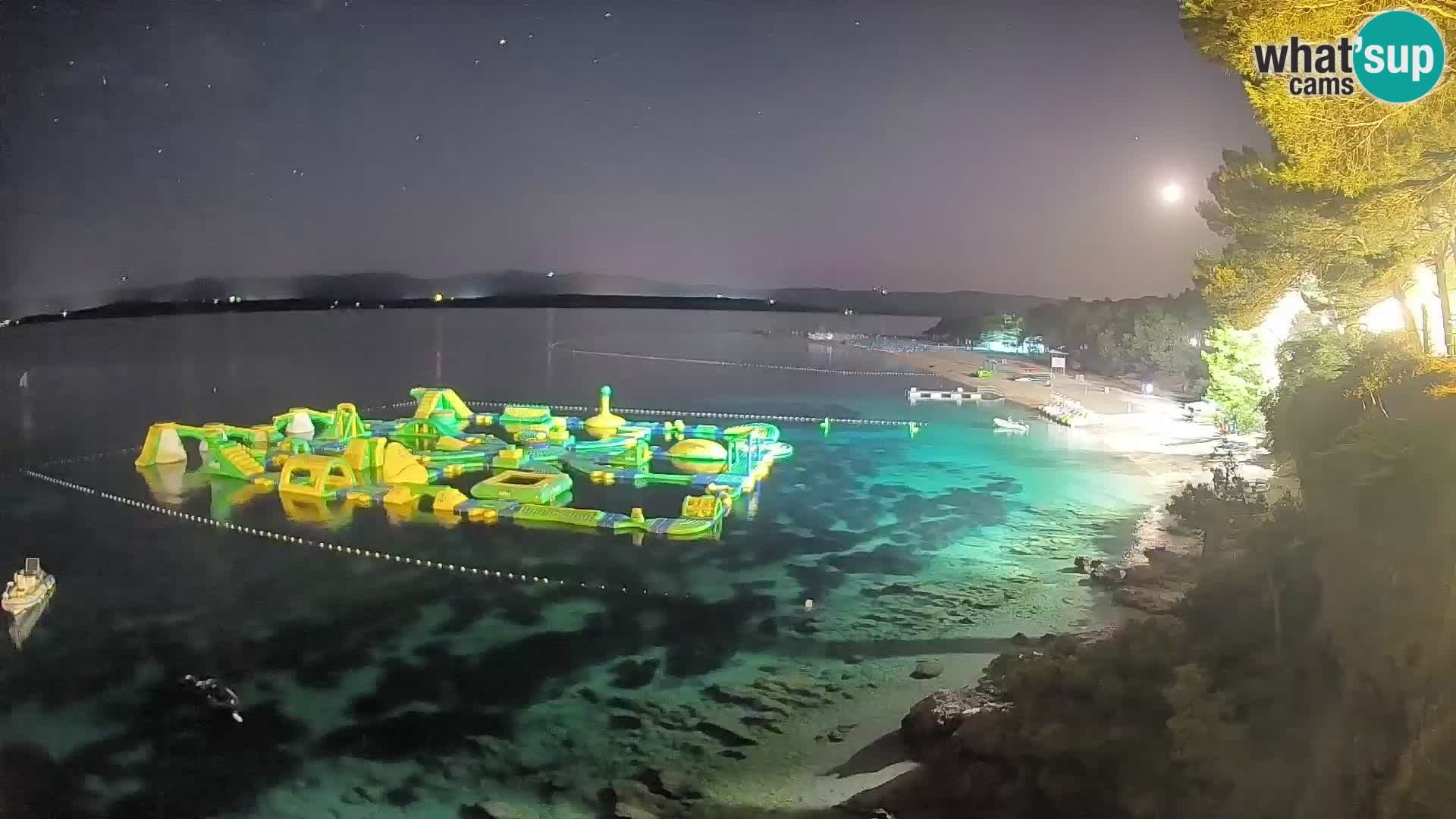 Webcam Bol Zlatni Rat – Vue en direct depuis l’île de Brač