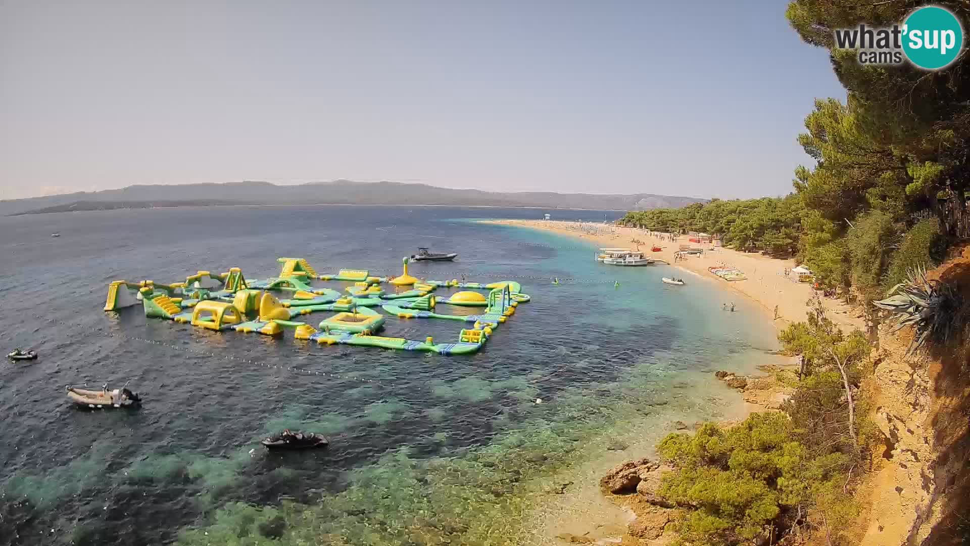 Web kamera Bol Zlatni Rat – Pogled uživo s otoka Brača
