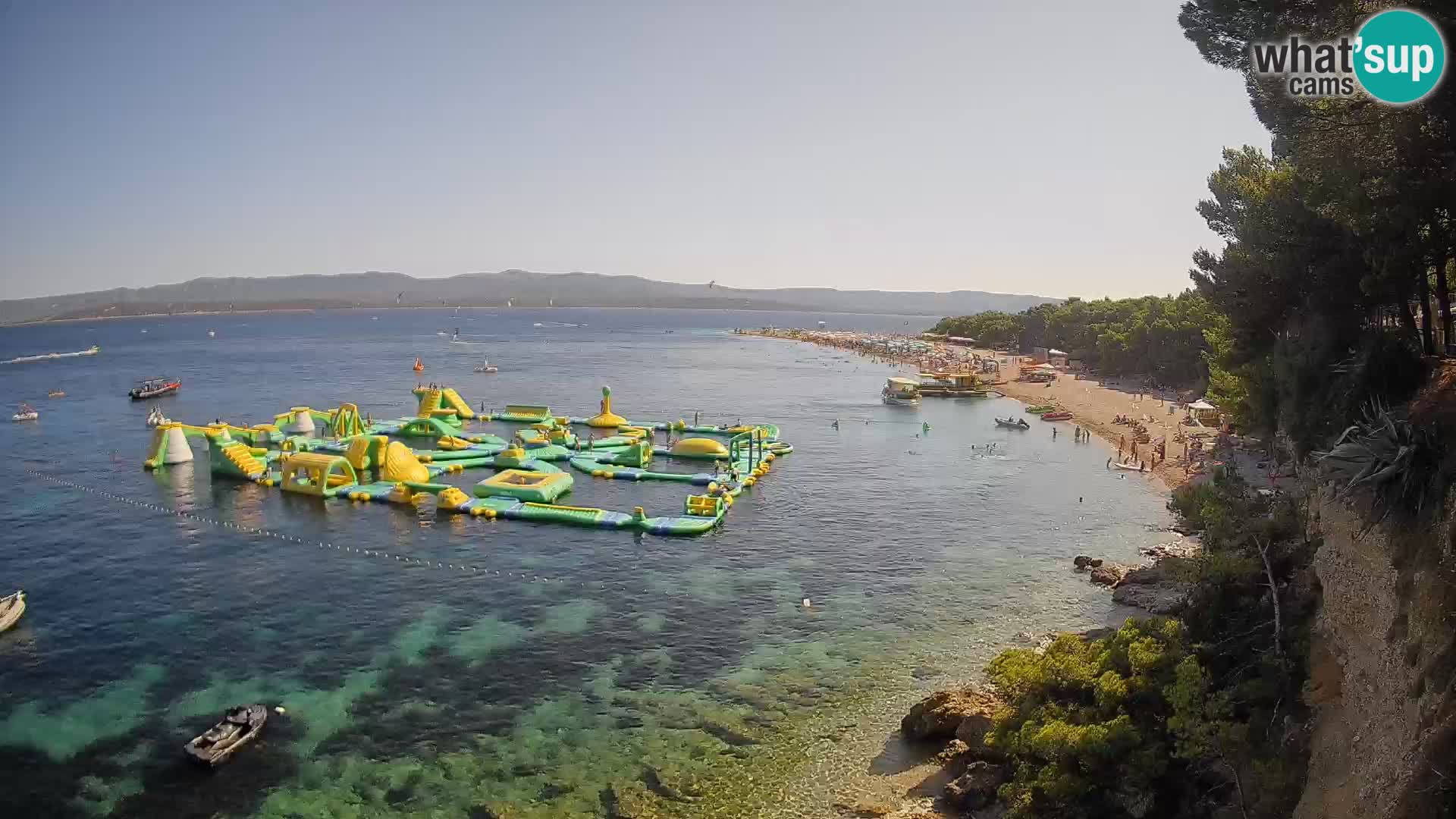 Spletna kamera Bol Zlatni Rat – Pogled v živo z otoka Brač