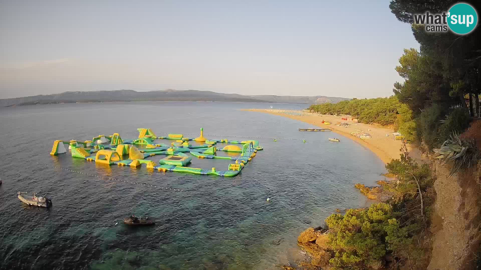 Webcam Zlatni Rat Bol – Liveblick vom berühmten Strand auf Brač
