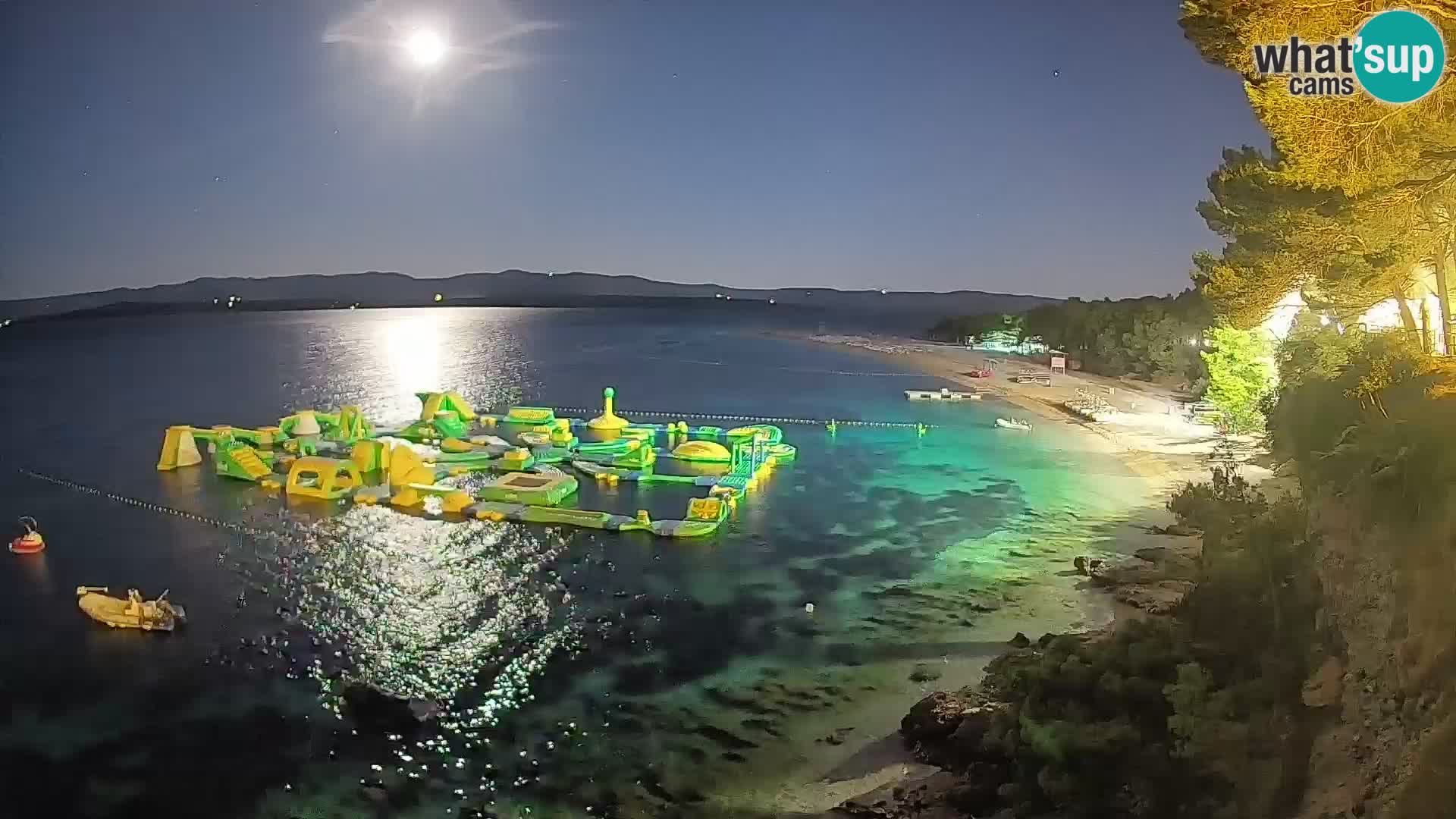 Webcam Zlatni Rat Bol – Liveblick vom berühmten Strand auf Brač