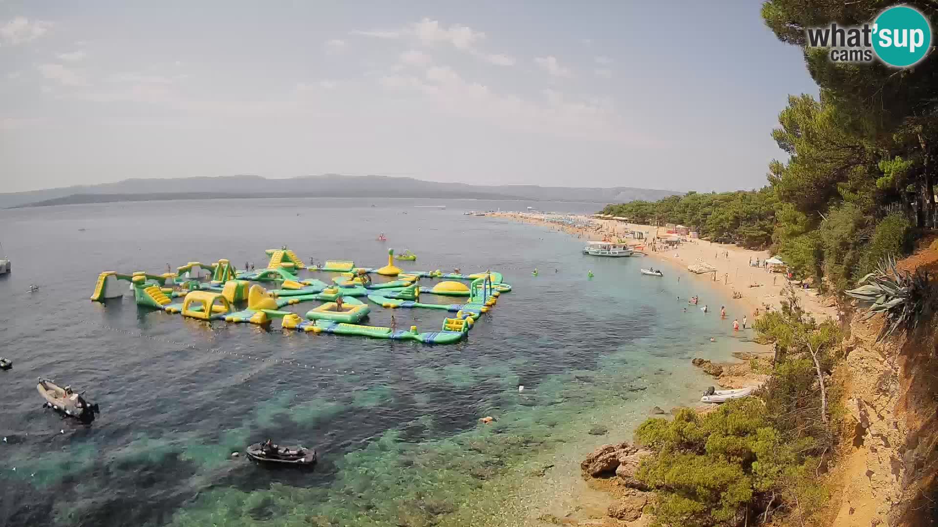 Web kamera Bol Zlatni Rat – Pogled uživo s otoka Brača