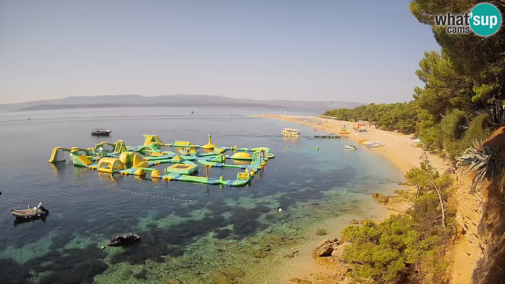 Web kamera Bol Zlatni Rat – Pogled uživo s otoka Brača