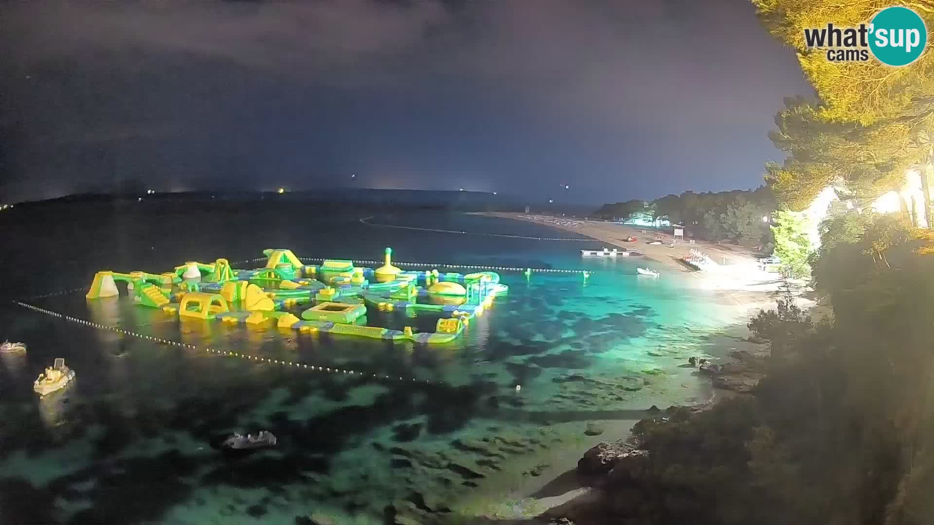 Webcam Zlatni Rat Bol – Liveblick vom berühmten Strand auf Brač