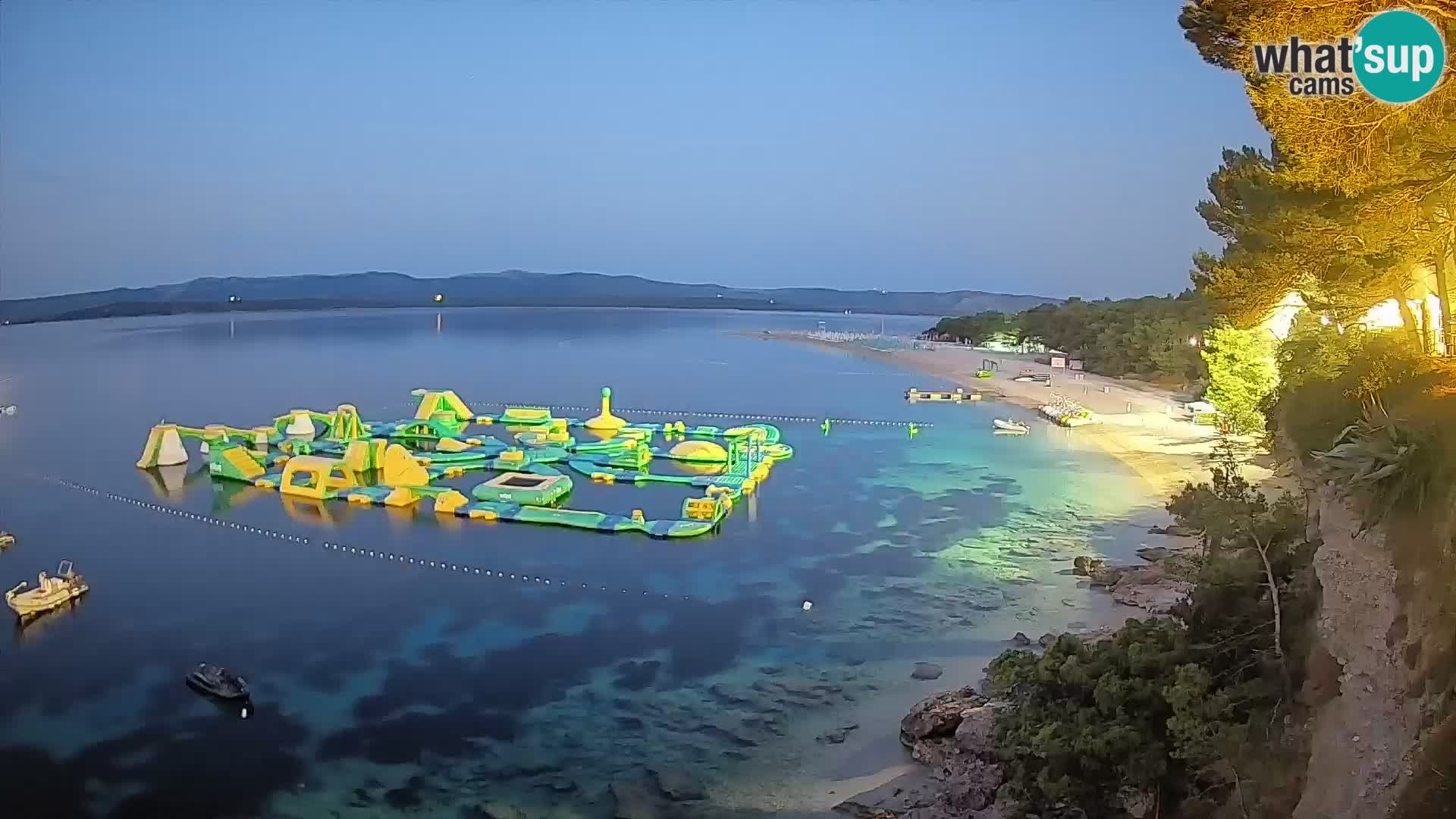 Webcam Zlatni Rat Bol – Liveblick vom berühmten Strand auf Brač