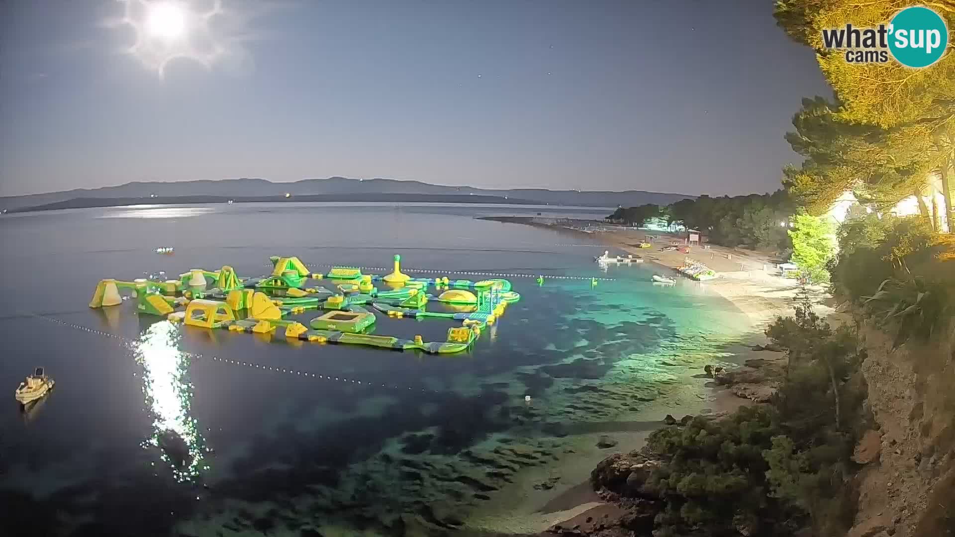 Webcam Zlatni Rat Bol – Liveblick vom berühmten Strand auf Brač