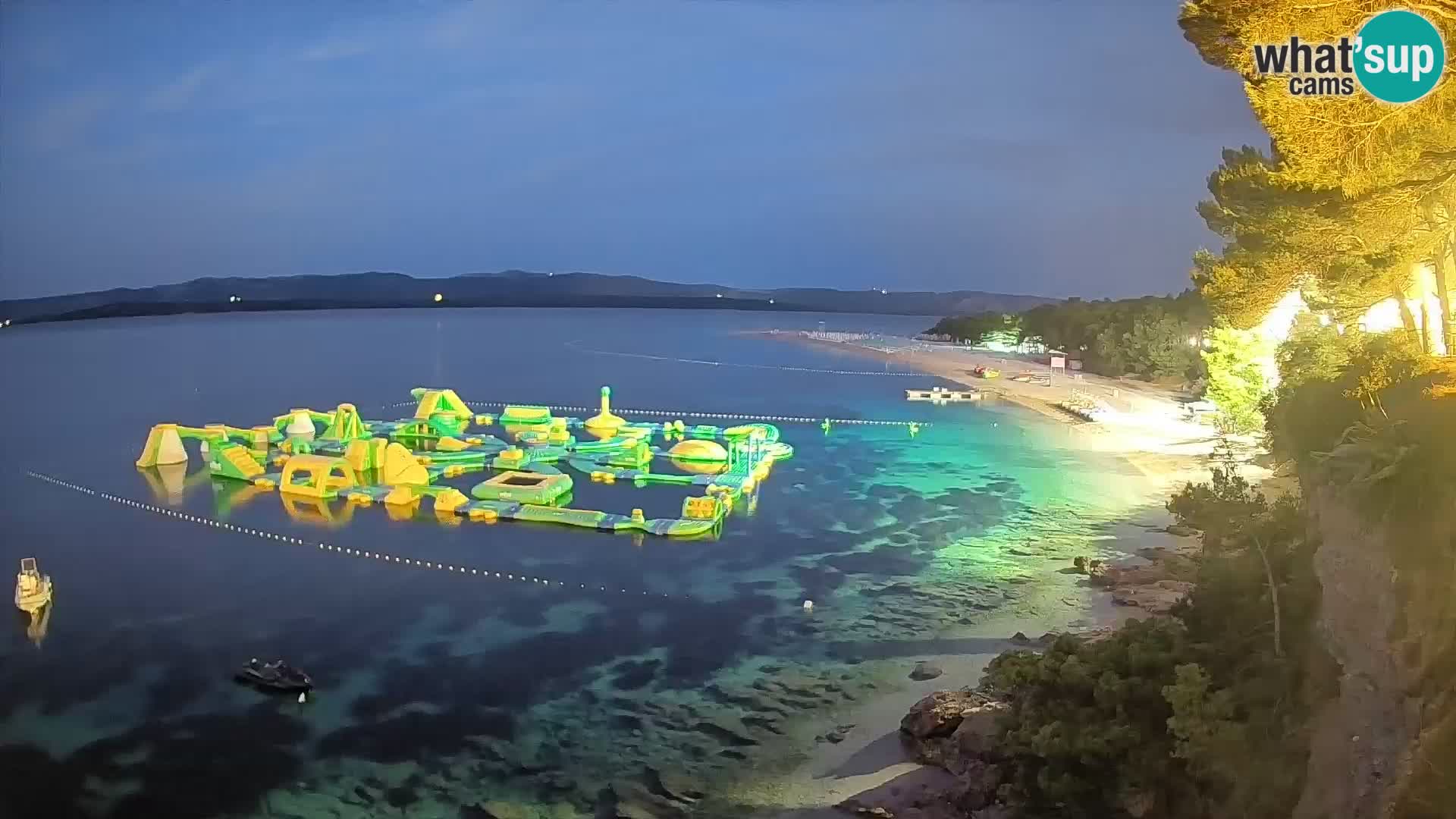 Webcam Zlatni Rat Bol – Liveblick vom berühmten Strand auf Brač