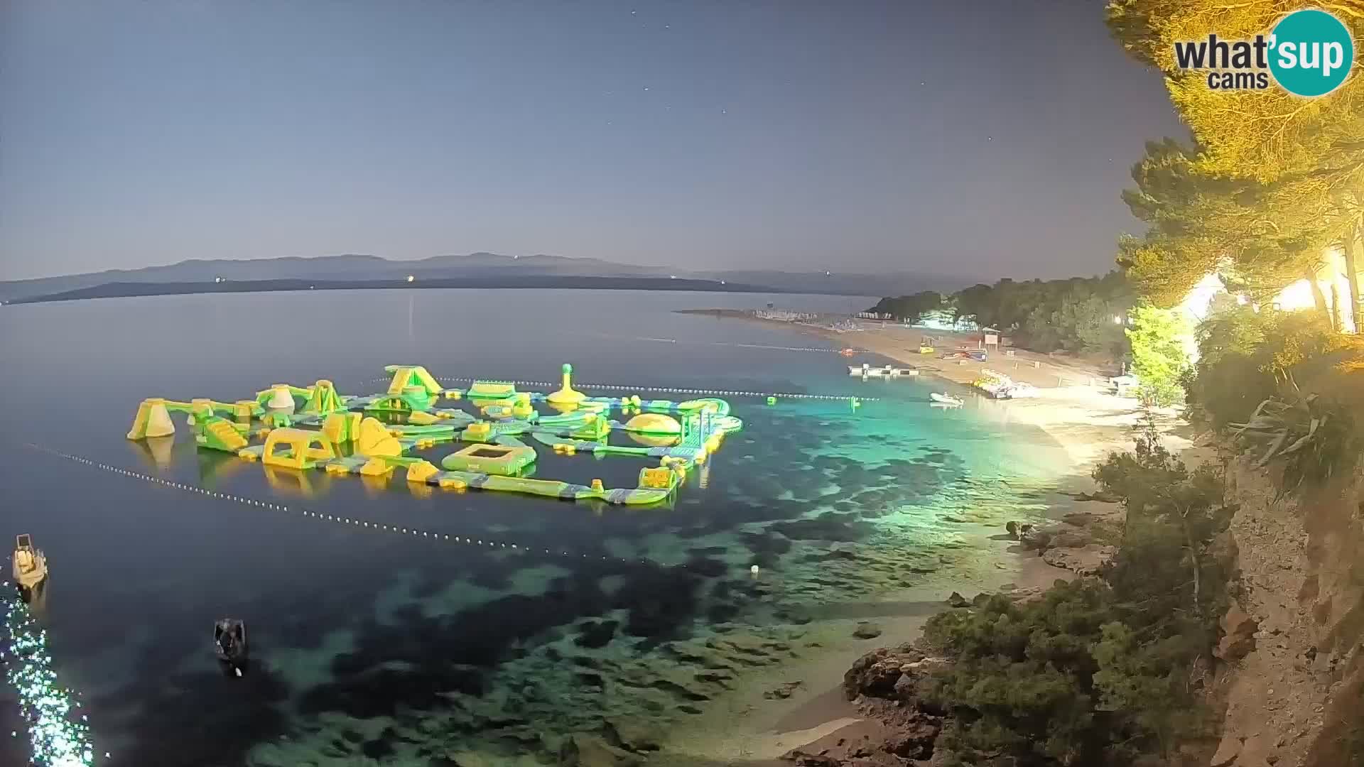 Webcam Zlatni Rat Bol – Liveblick vom berühmten Strand auf Brač