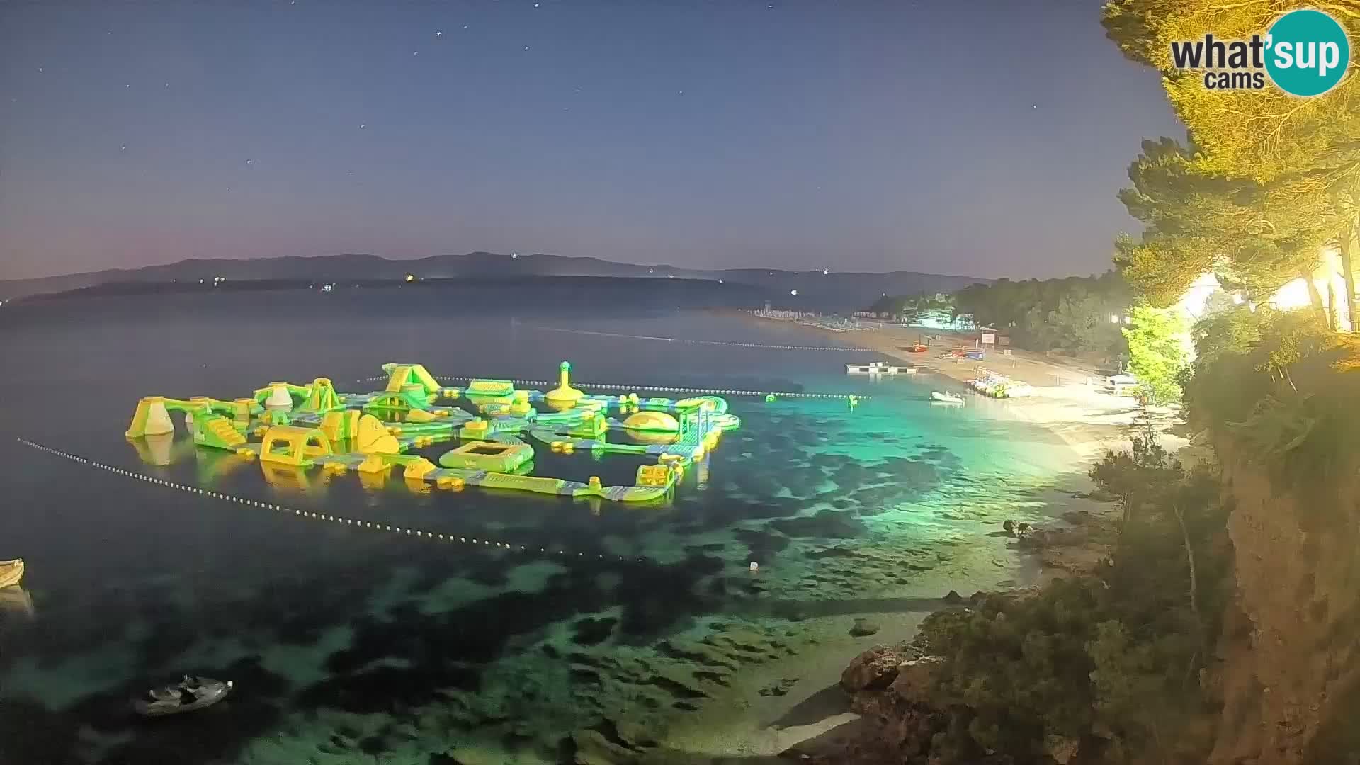 Webcam Zlatni Rat Bol – Liveblick vom berühmten Strand auf Brač