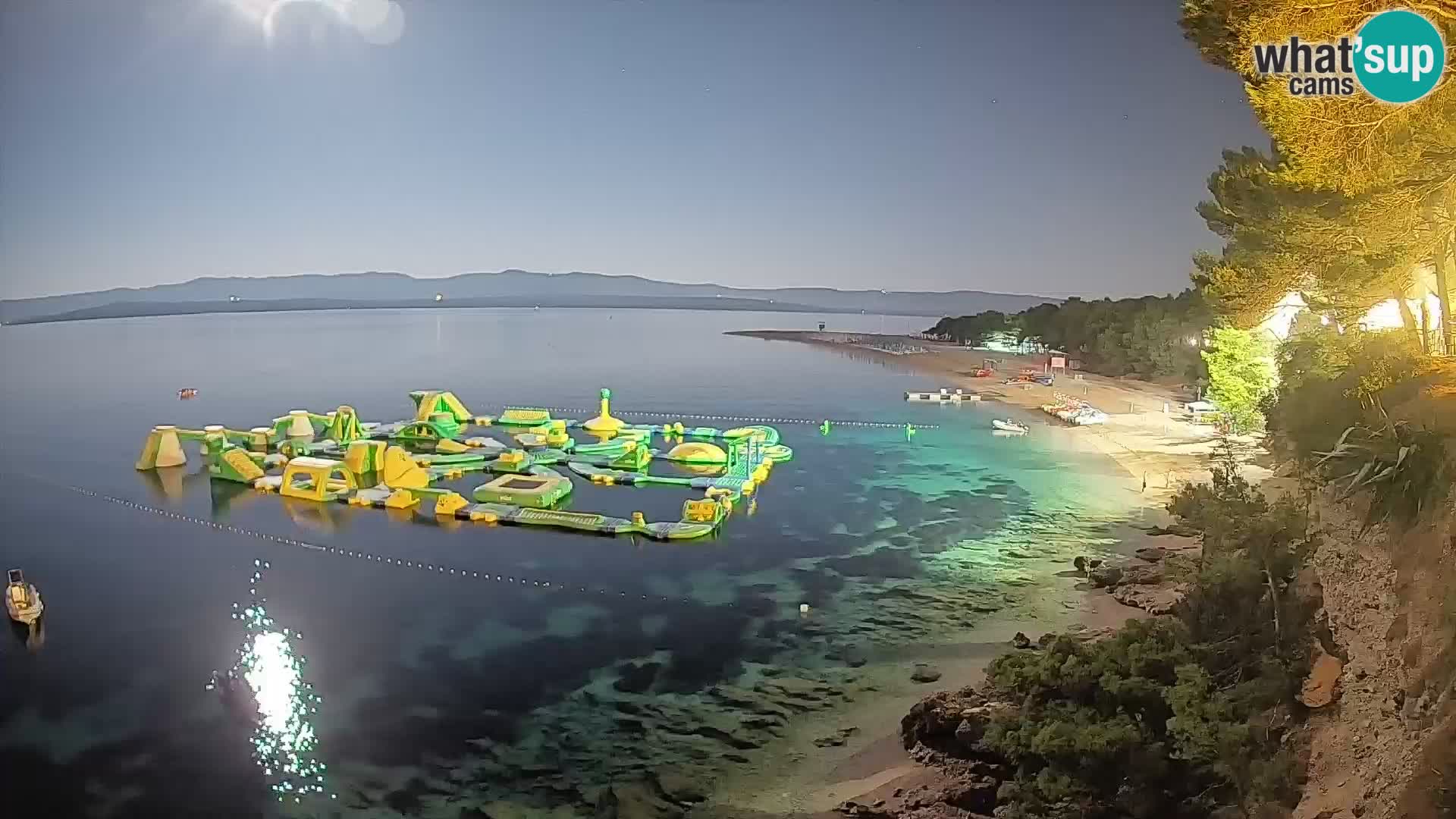 Webcam Zlatni Rat Bol – Liveblick vom berühmten Strand auf Brač