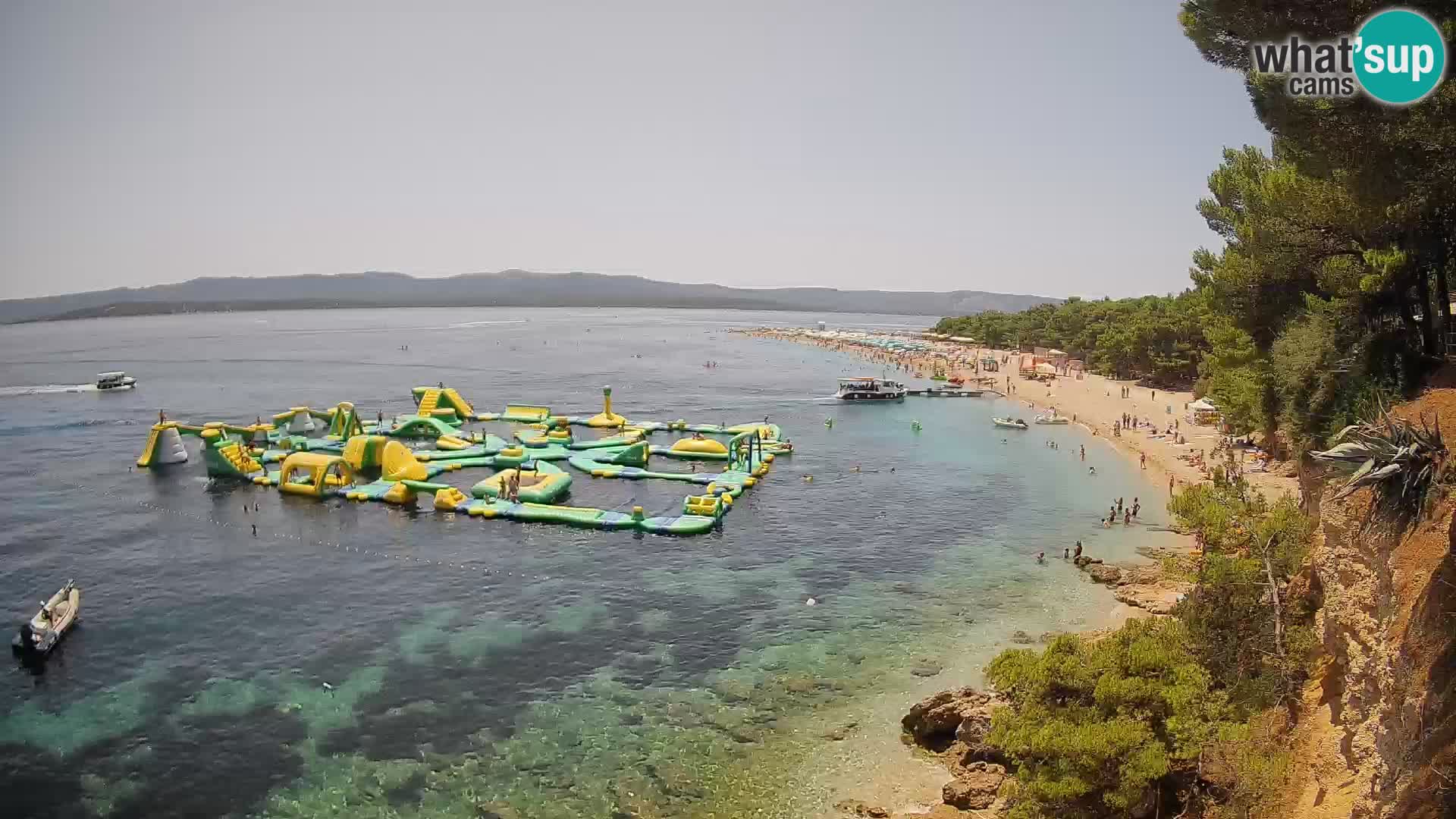 Web kamera Bol Zlatni Rat – Pogled uživo s otoka Brača