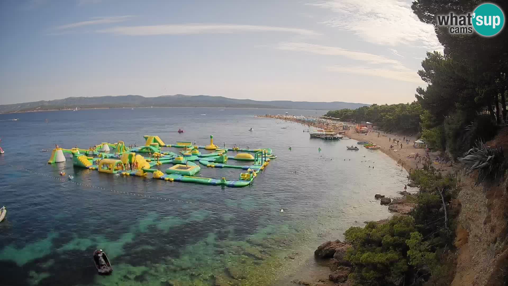 Web kamera Bol Zlatni Rat – Pogled uživo s otoka Brača