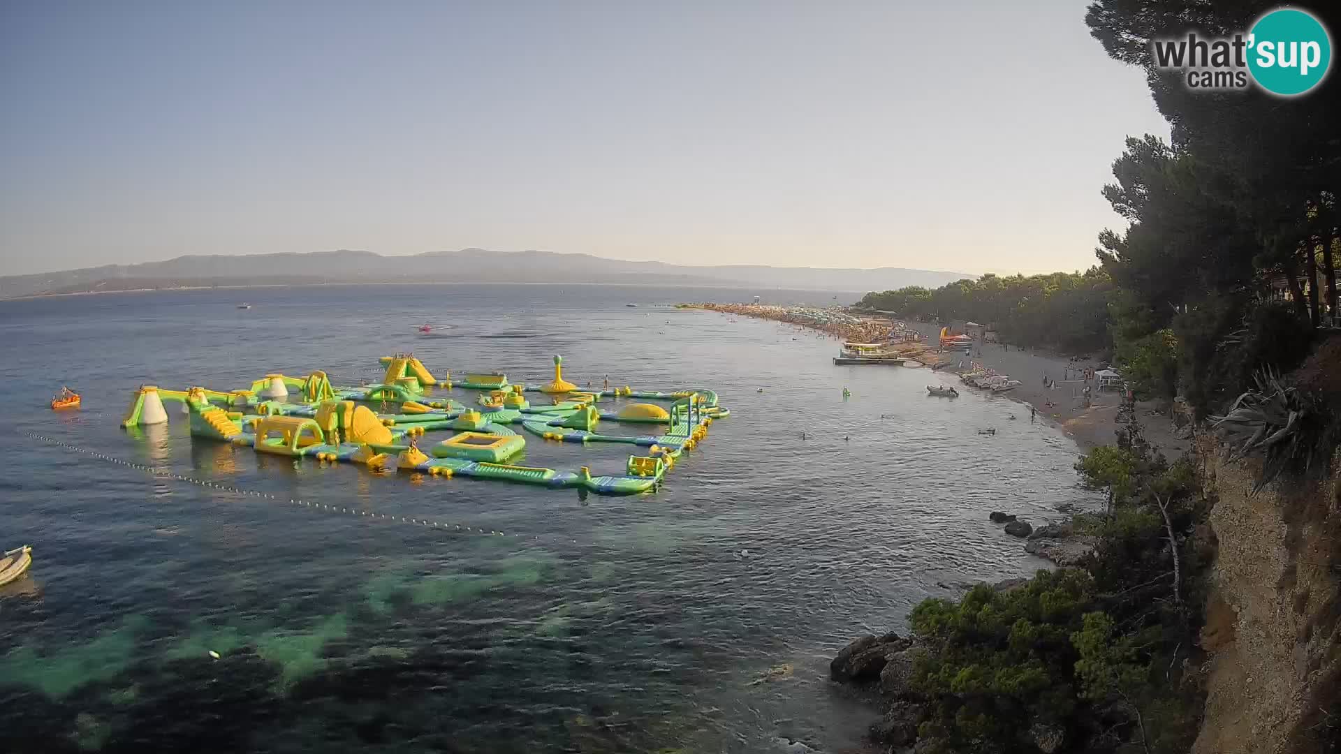 Spletna kamera Bol Zlatni Rat – Pogled v živo z otoka Brač