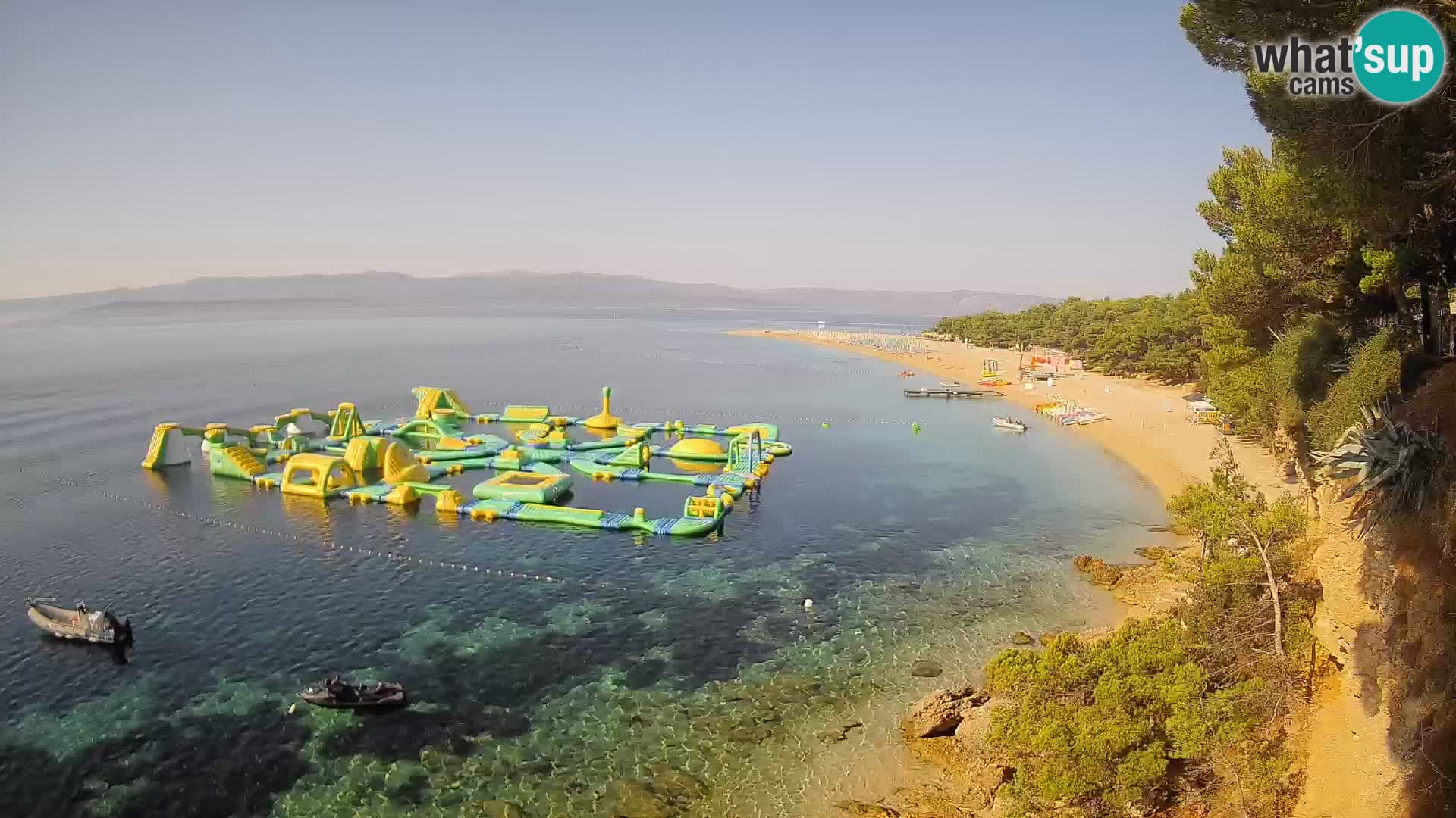 Web kamera Bol Zlatni Rat – Pogled uživo s otoka Brača