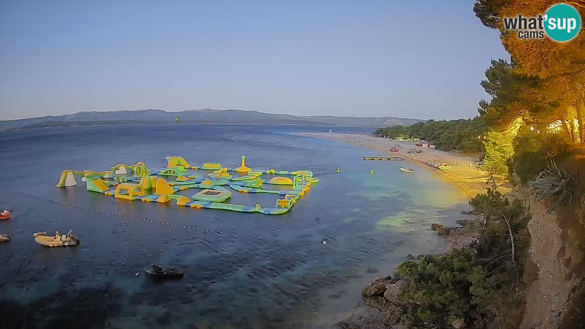 Webcam Zlatni Rat Bol – Liveblick vom berühmten Strand auf Brač