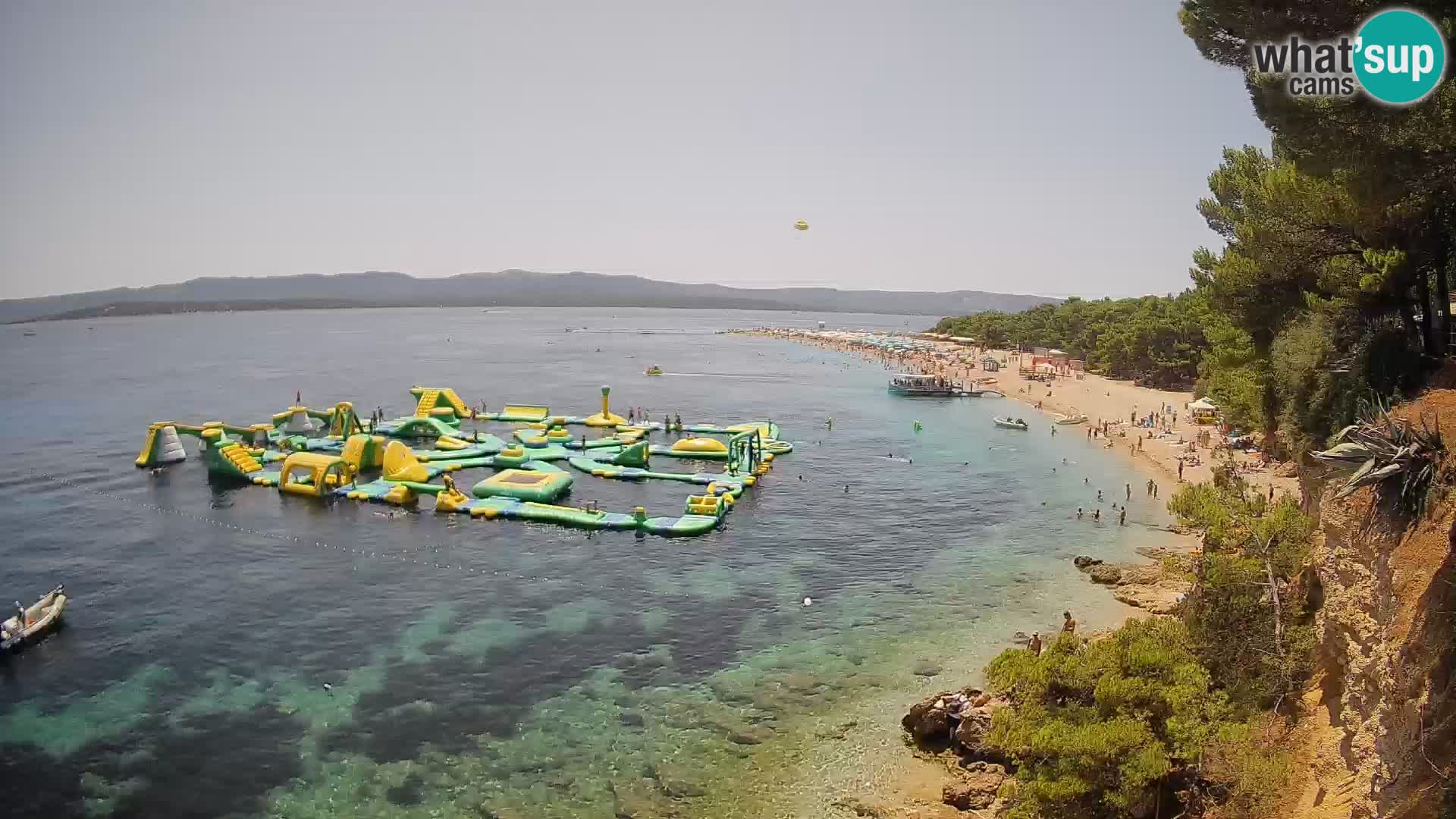 Web kamera Bol Zlatni Rat – Pogled uživo s otoka Brača