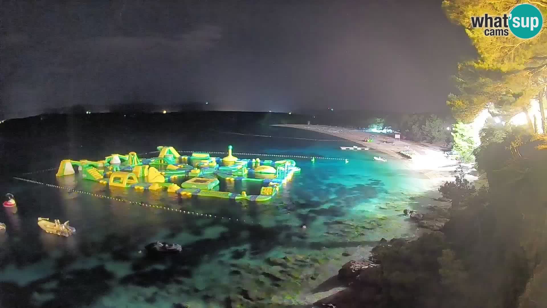 Webcam Zlatni Rat Bol – Liveblick vom berühmten Strand auf Brač