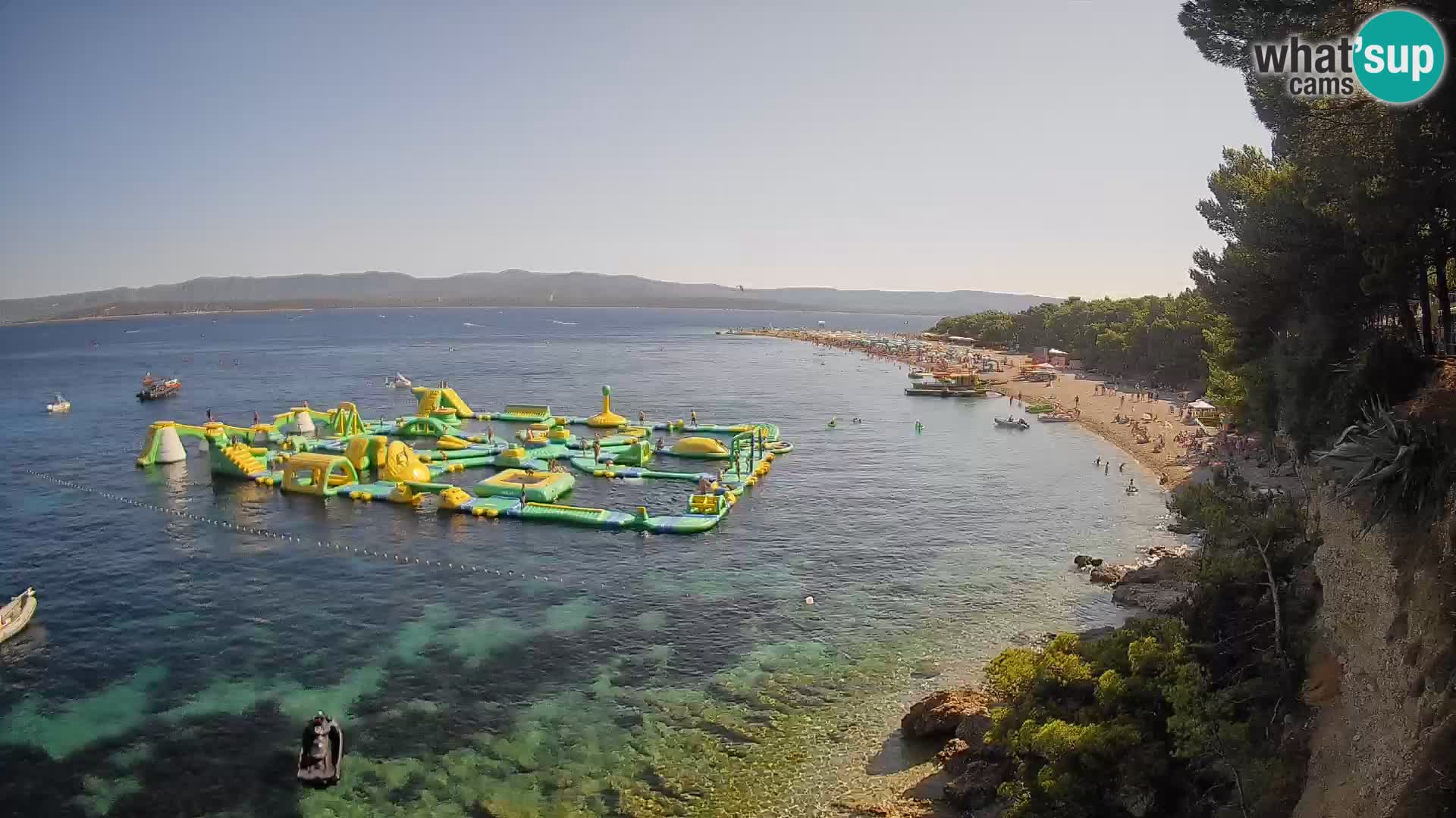 Web kamera Bol Zlatni Rat – Pogled uživo s otoka Brača