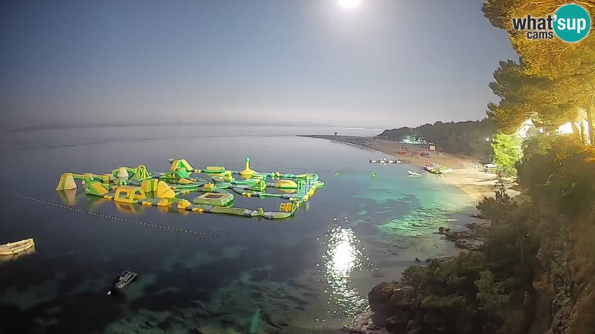 Webcam Bol Zlatni Rat – Vista en vivo desde la isla de Brač